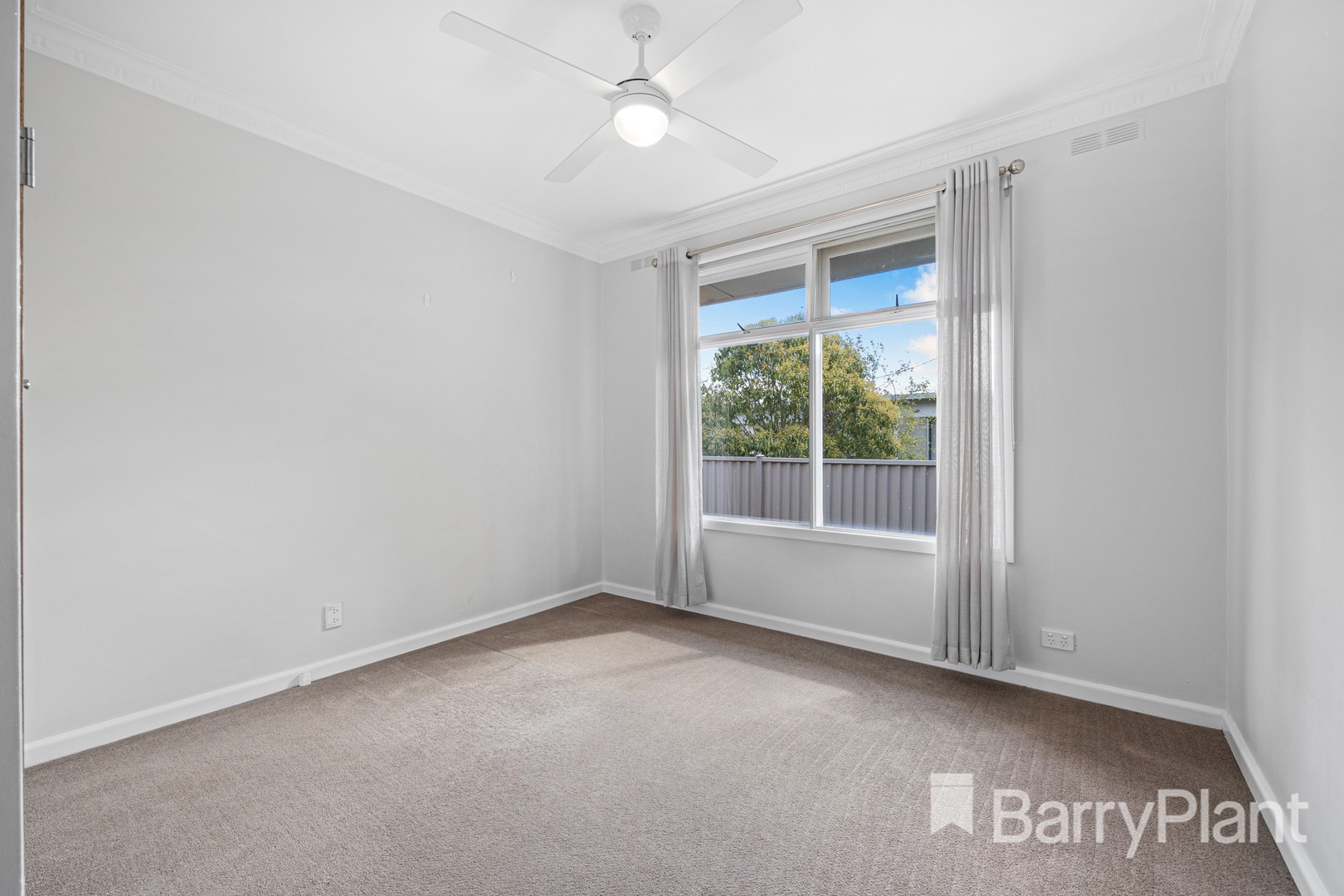 12 Romney Street, Wendouree, VIC 3355, Wendouree - Thumbnail 8