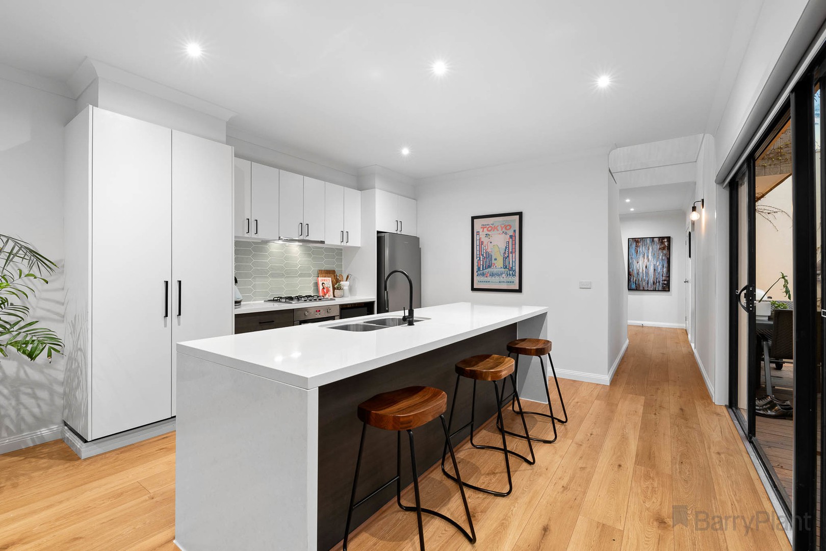 12 Rush Lily Drive, Officer, VIC 3809, Officer - Thumbnail 2