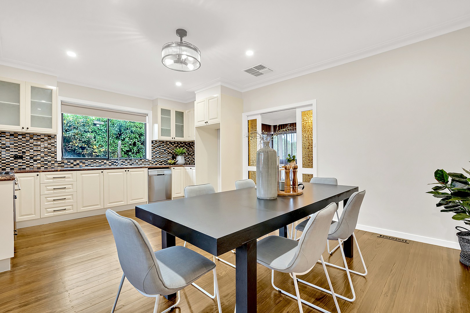 12 Ryan Street, Reservoir, VIC 3073, Reservoir - Thumbnail 5