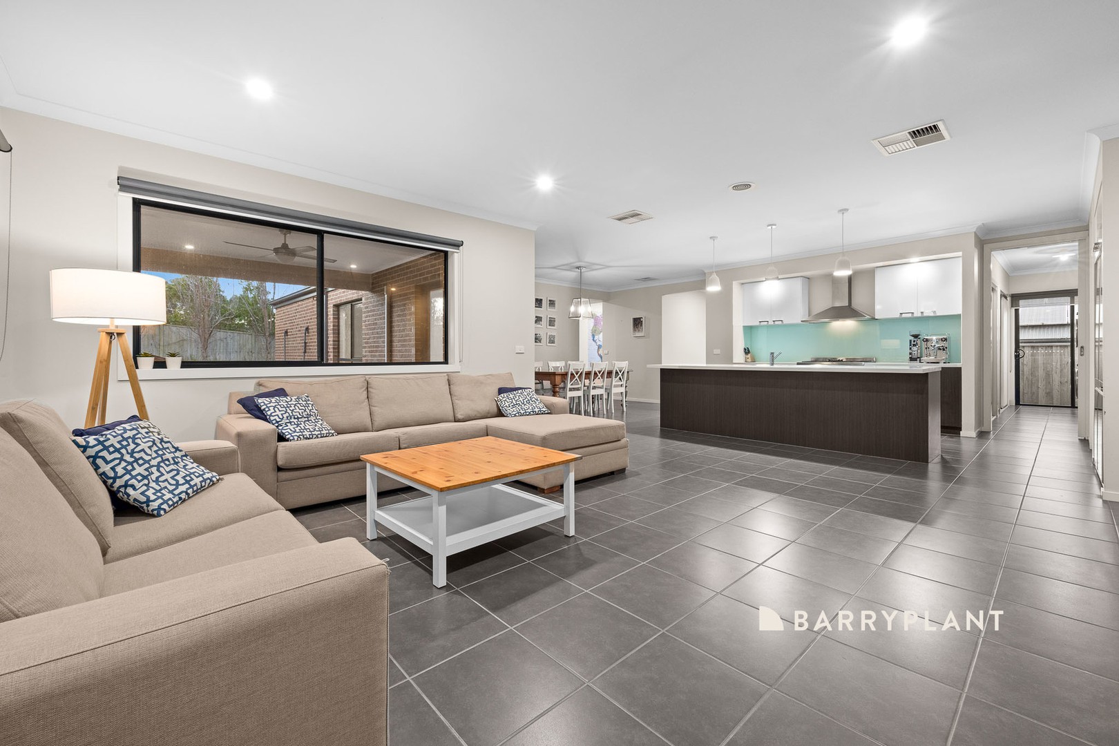 12 Sandstock Drive, Warragul, VIC 3820, Warragul - Thumbnail 3