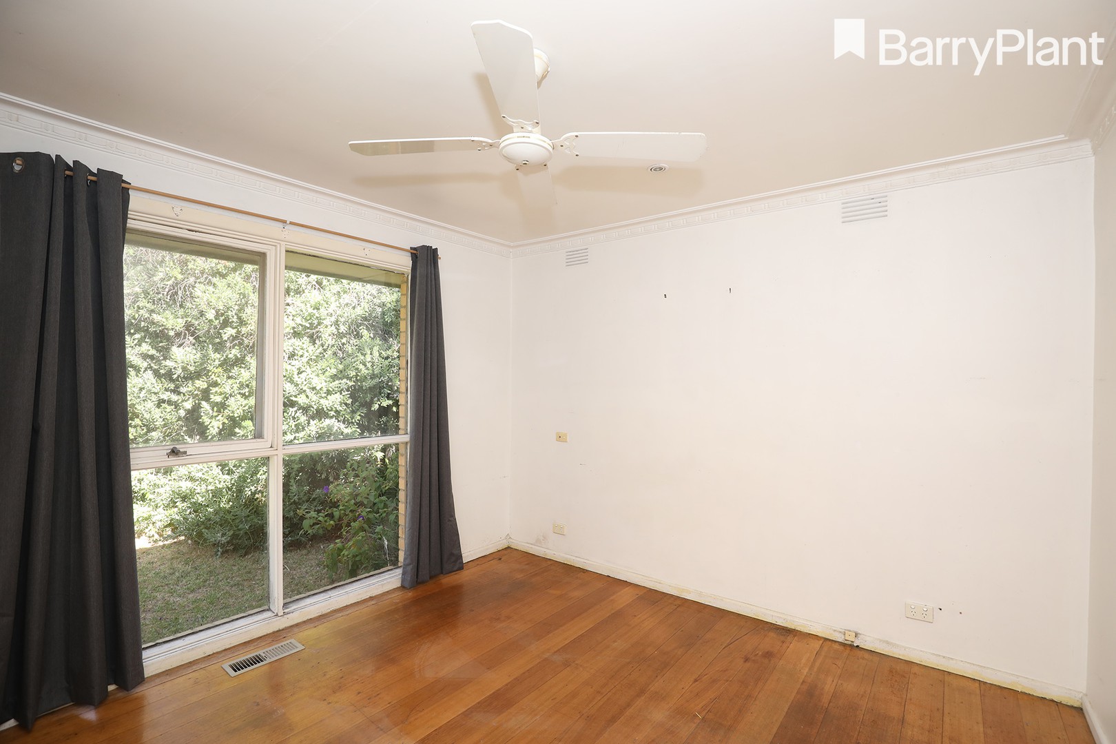 12 Seacrest Avenue, Seaford, VIC 3198, Seaford - Thumbnail 5