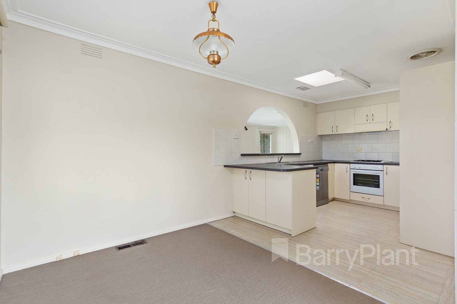 12 Seaforth Road, Wantirna South, VIC 3152, Wantirna South - Thumbnail 4