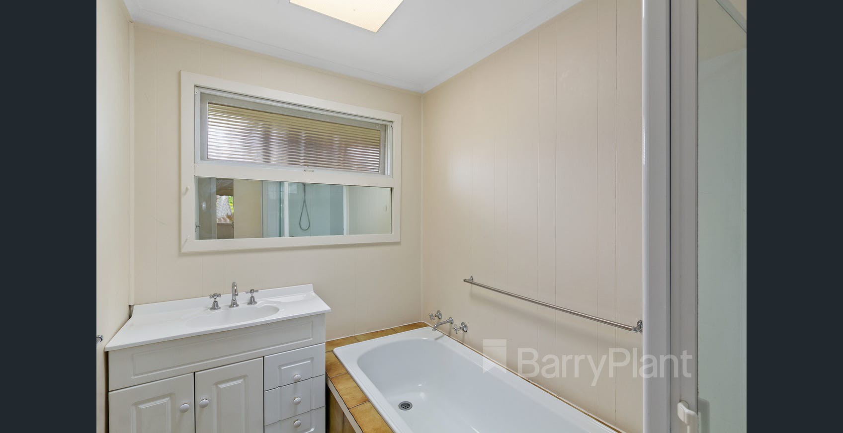 12 Seaforth Road, Wantirna South, VIC 3152, Wantirna South - Thumbnail 6