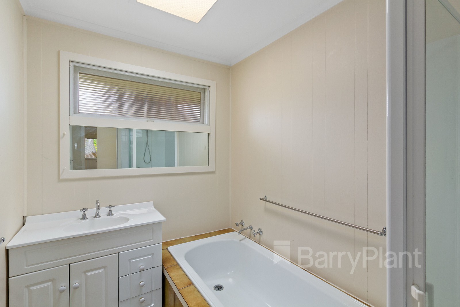 12 Seaforth Road, Wantirna South, VIC 3152, Wantirna South - Thumbnail 6