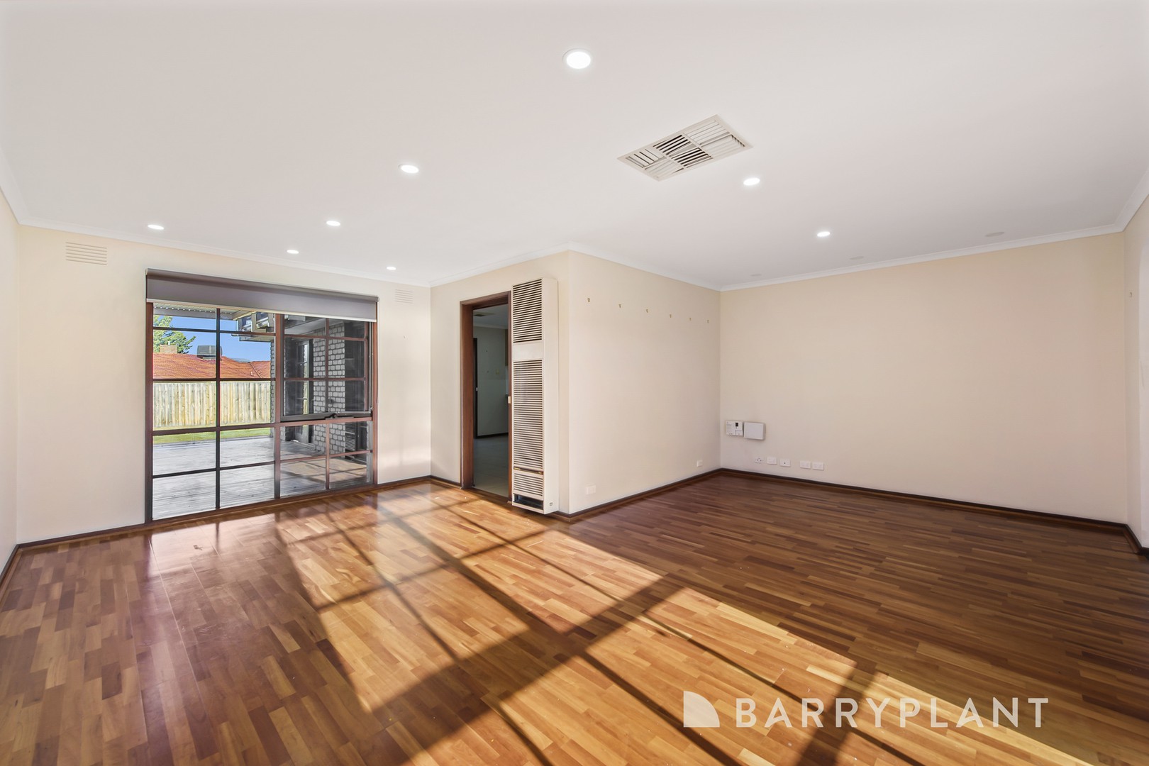 12 Sheepfold Court, Melton West, VIC 3337, Melton West - Thumbnail 4