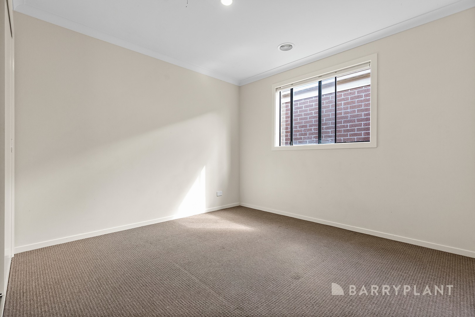 12 Shorey Place, Cranbourne West, VIC 3977 - Thumbnail 2 - 22/10/2024