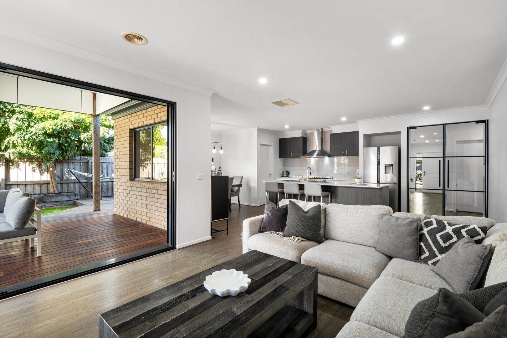 12 Sirolan Court, Lovely Banks, VIC 3213 - Thumbnail 2 - 12/05/2026