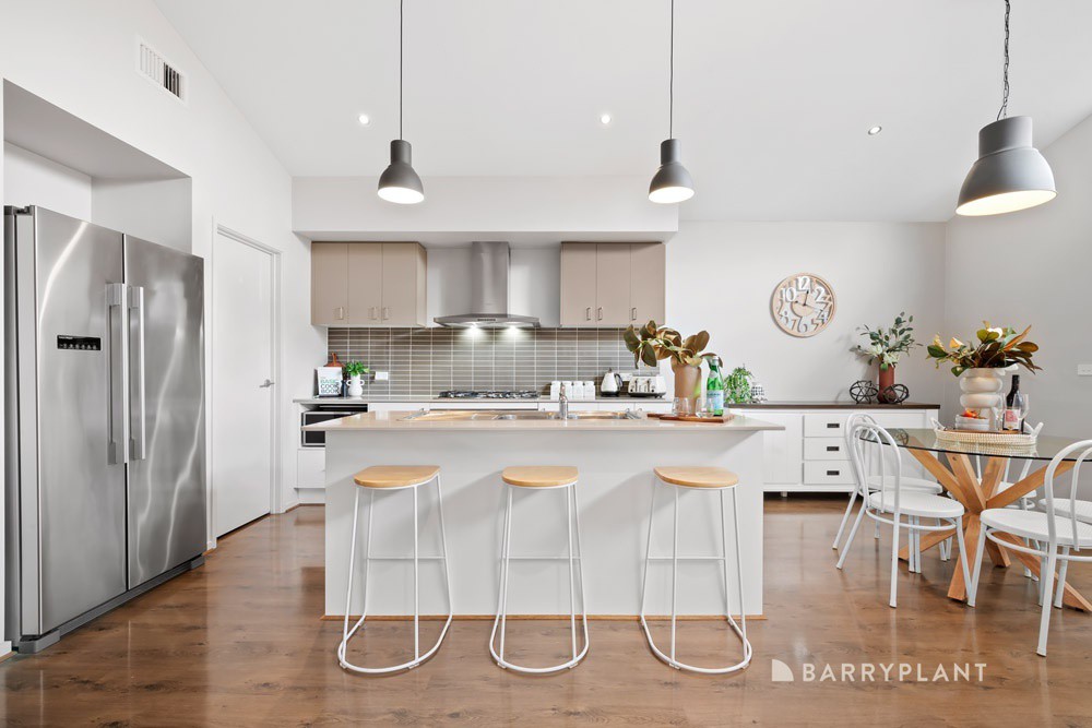 12 Soapstone Walk, Doreen, VIC 3754, Doreen - Thumbnail 3