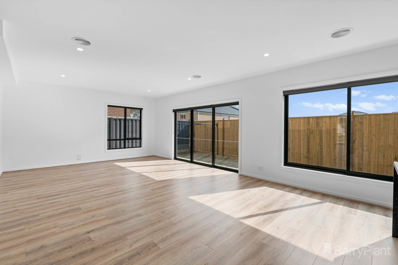 12 Sora Court, Berwick, VIC 3806, Berwick - Thumbnail 4