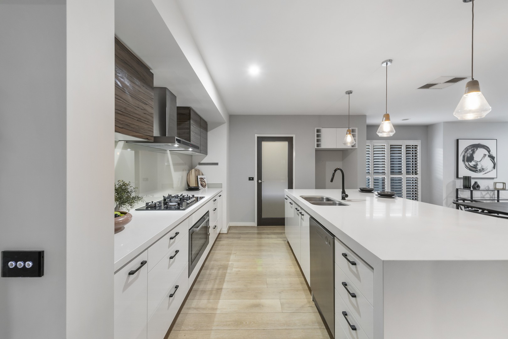 12 Springlands Crescent, Fraser Rise, VIC 3336, Fraser Rise - Thumbnail 4