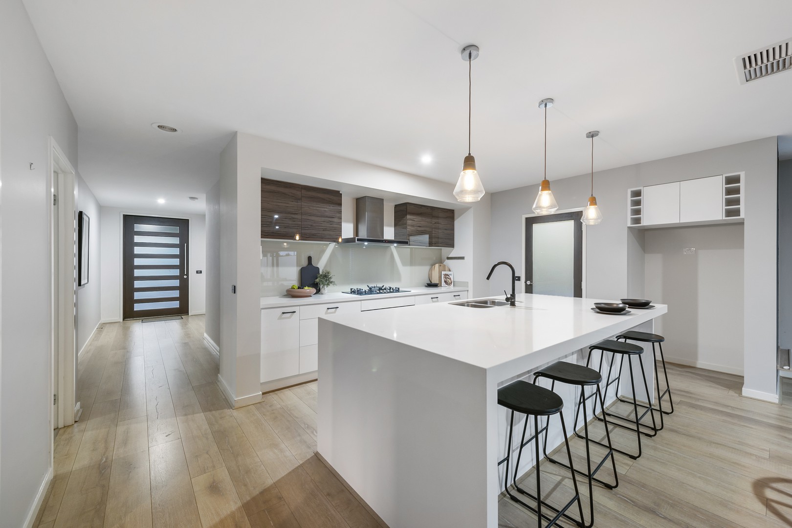 12 Springlands Crescent, Fraser Rise, VIC 3336, Fraser Rise - Thumbnail 5