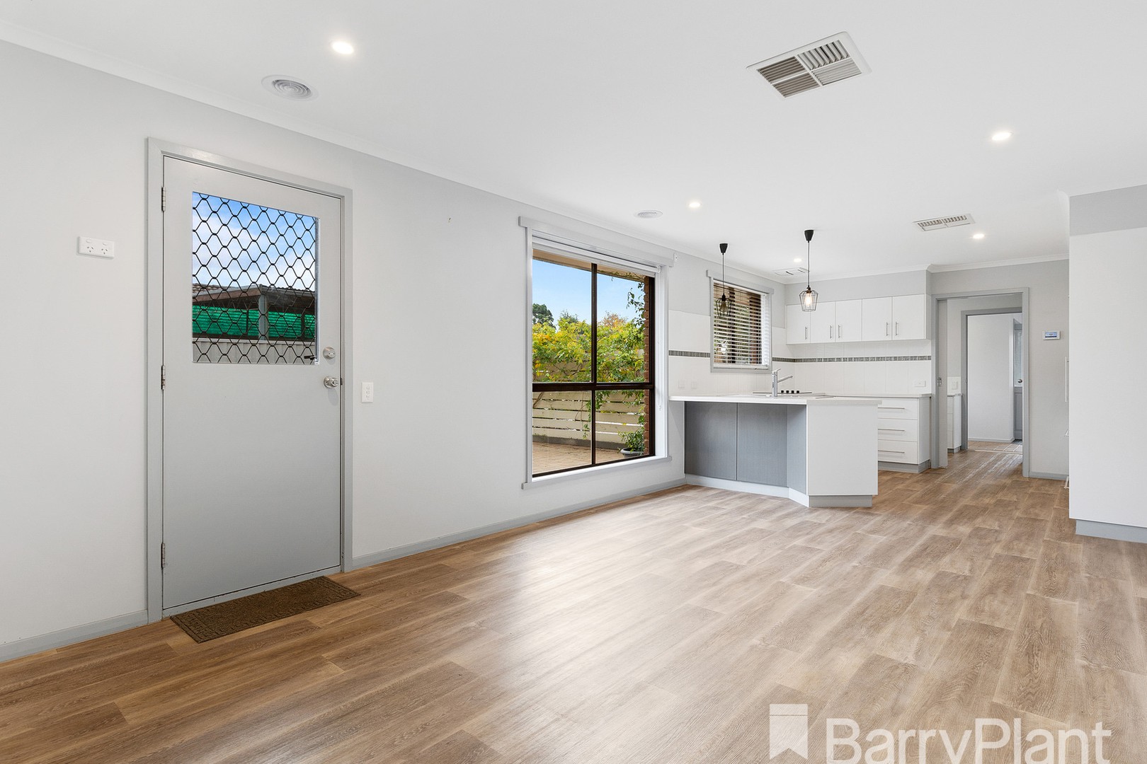 12 St James Avenue, Sebastopol, VIC 3356, Sebastopol - Thumbnail 2