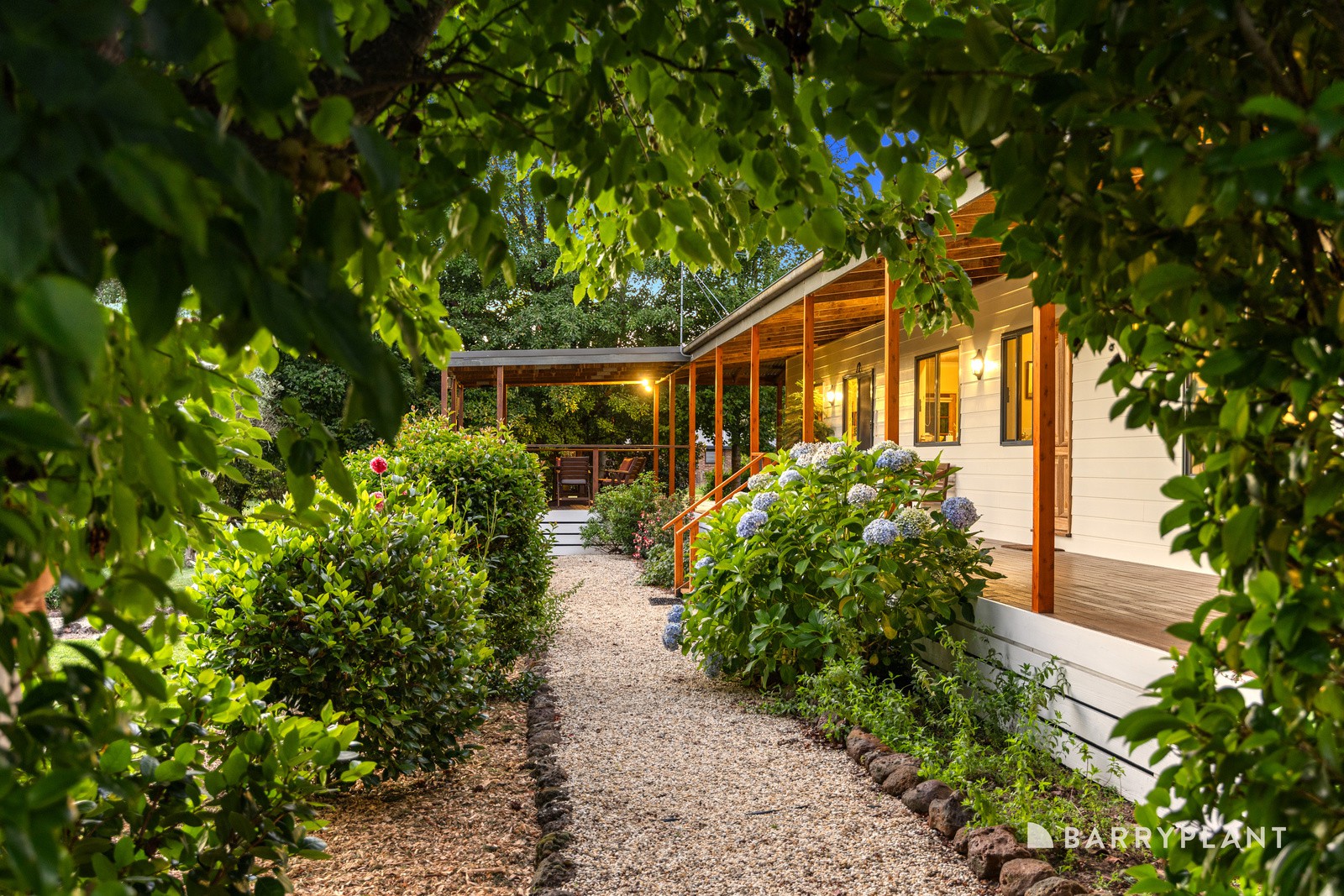 12 Station Road, Wesburn, VIC 3799 - Thumbnail 2 - 23/01/2025