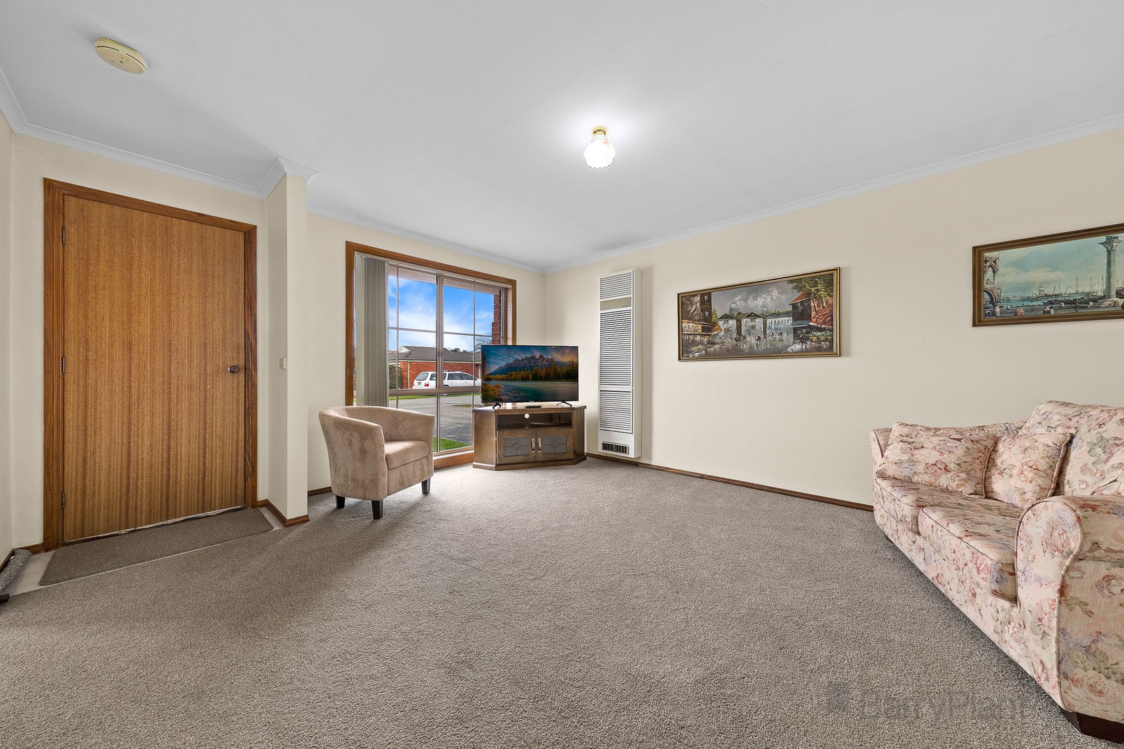 12 Stella Place, Pakenham, VIC 3810, Pakenham - Thumbnail 2