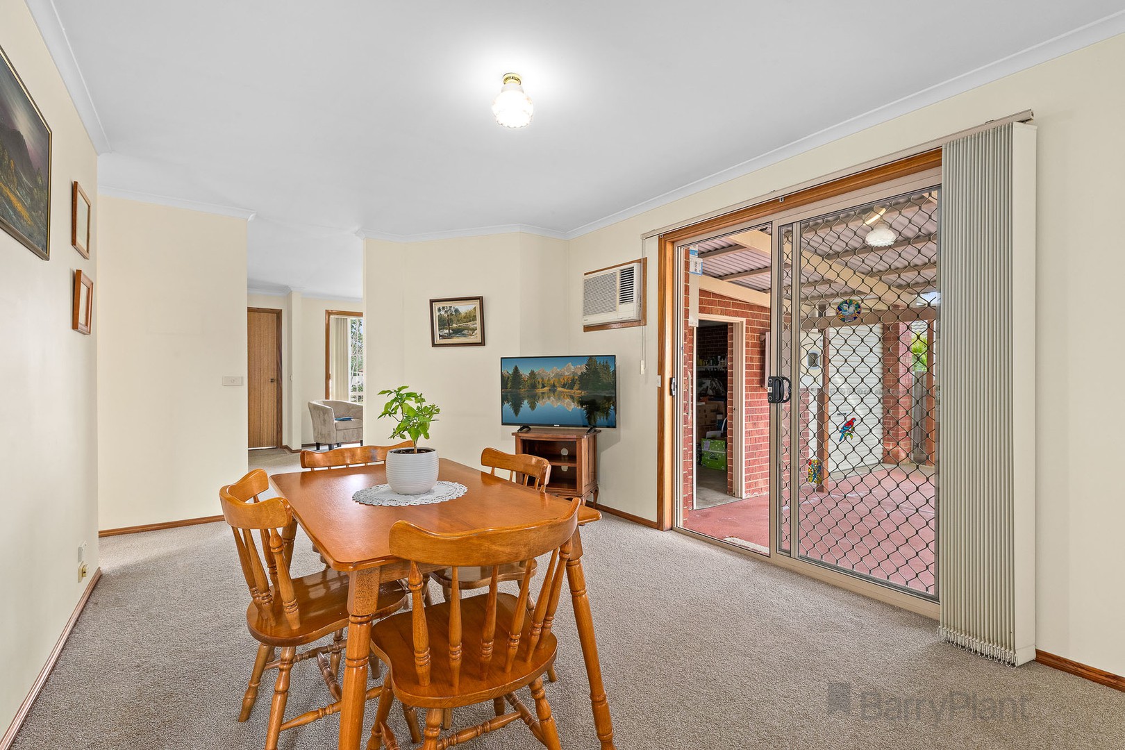 12 Stella Place, Pakenham, VIC 3810, Pakenham - Thumbnail 5
