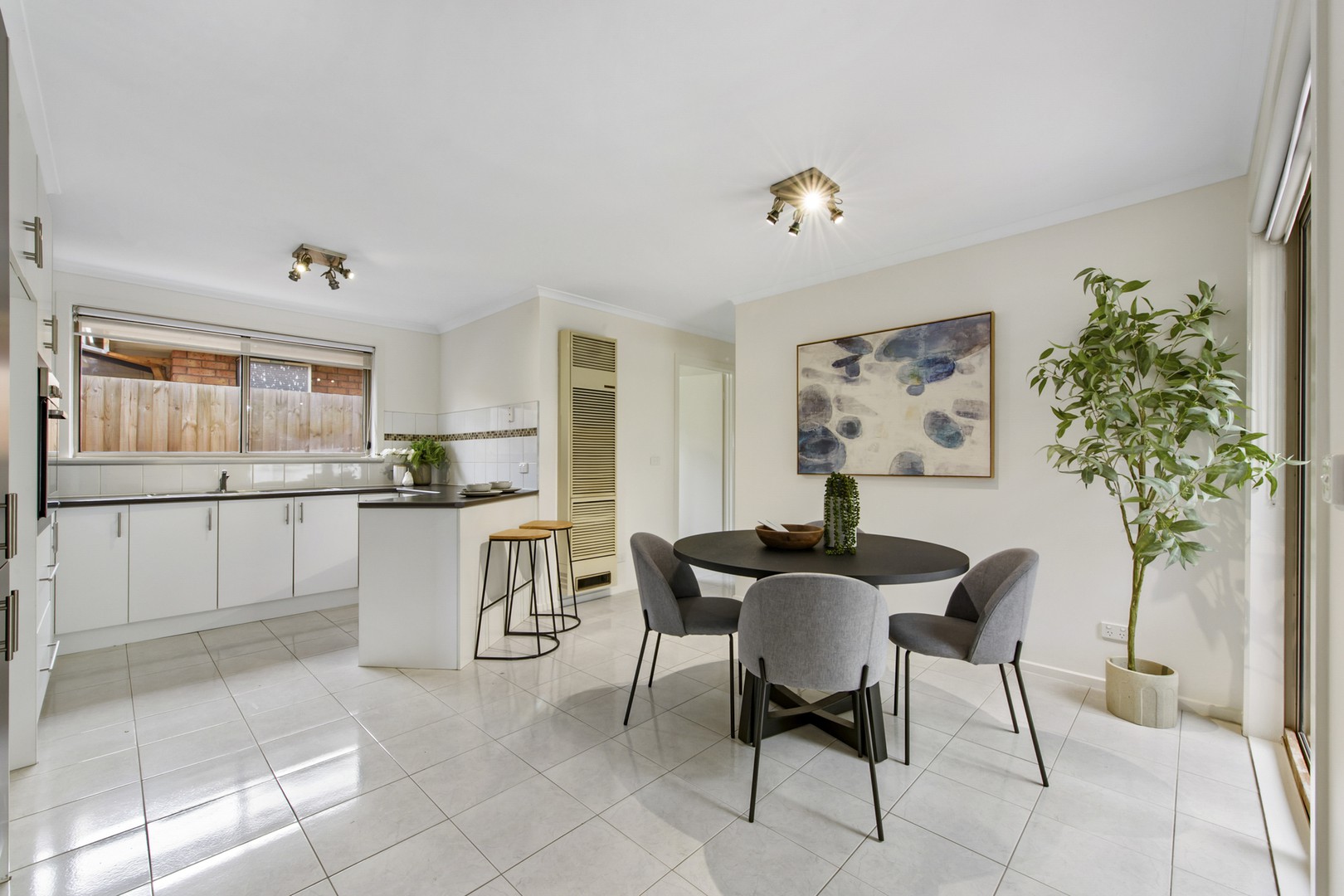 12 Stockwell Crescent, Keilor Downs, VIC 3038, Keilor Downs - Thumbnail 4