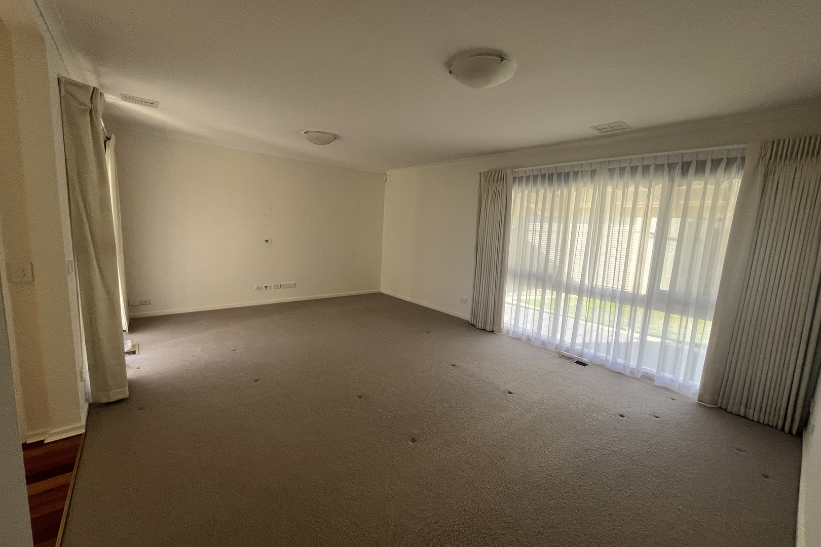 12 Stradbroke Way, Wyndham Vale, VIC 3024, Wyndham Vale - Thumbnail 8