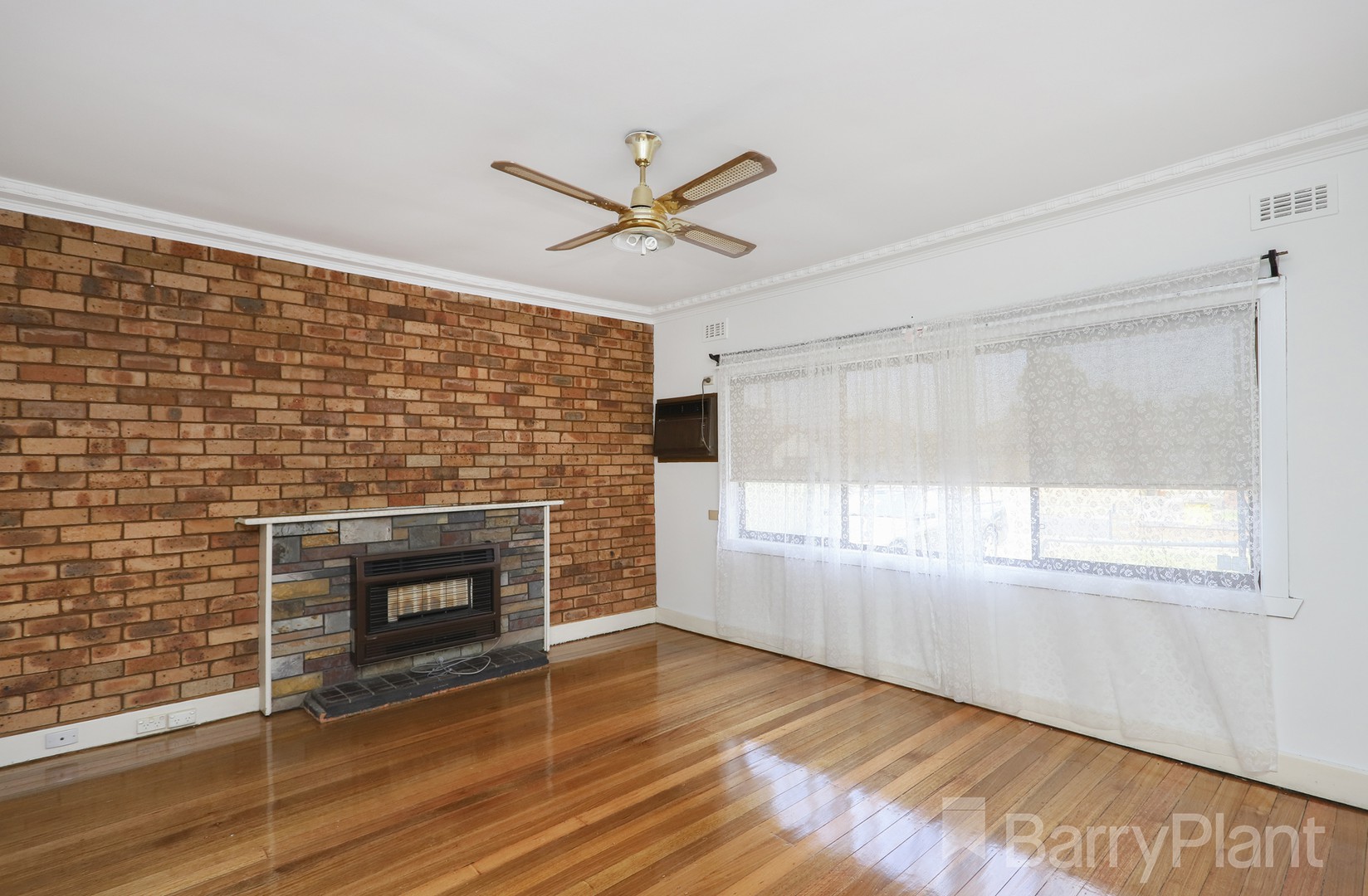 12 Sturt  Street, Sunshine, VIC 3020, Sunshine - Thumbnail 2
