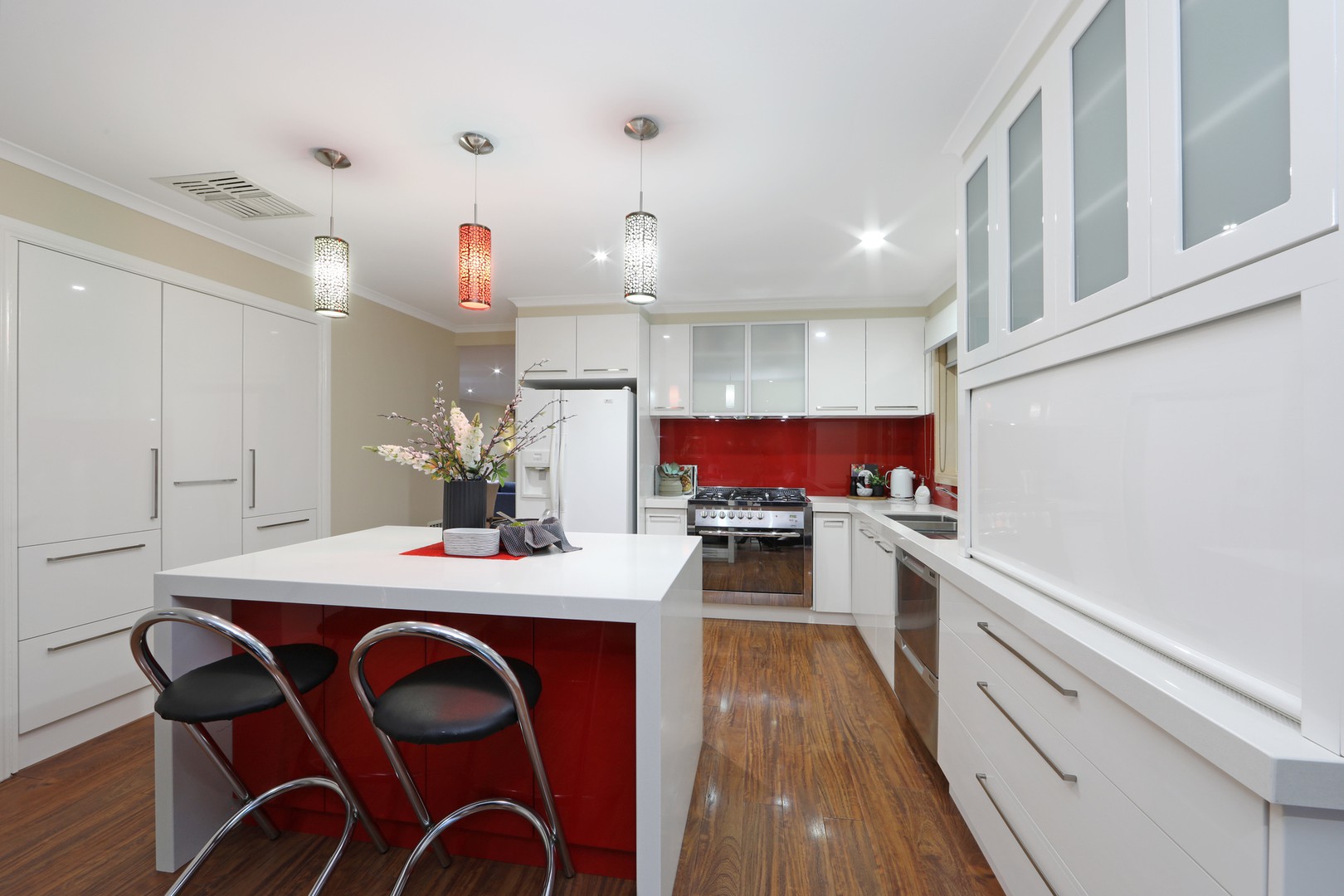 12 Suzana PlaceRowville, VIC 3178, Rowville - Thumbnail 2