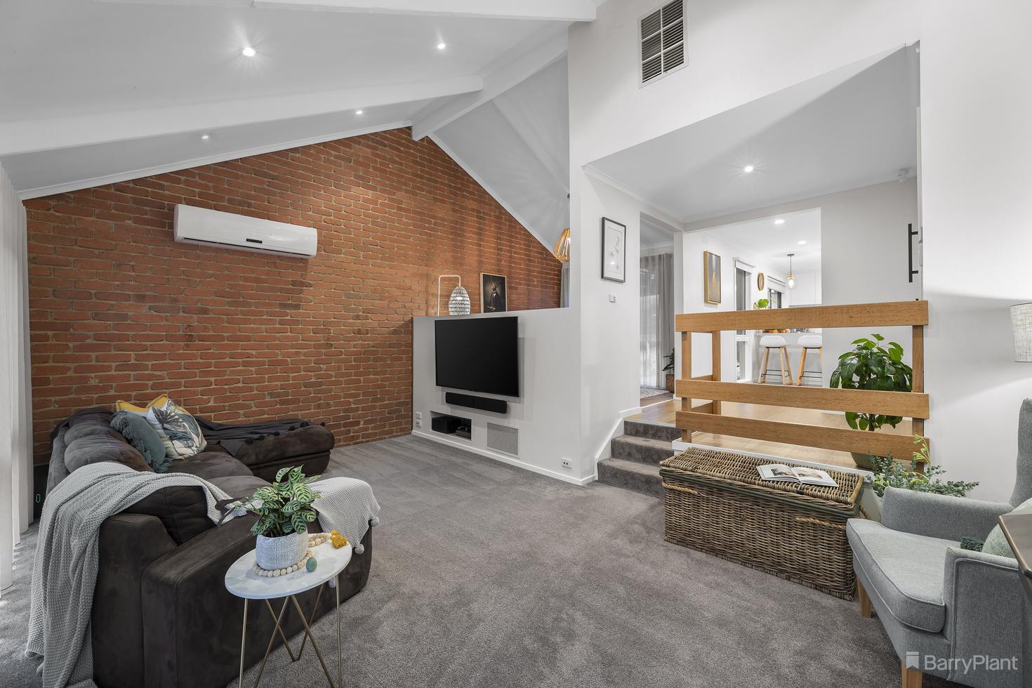 12 Tamboon Drive, Greensborough, VIC 3088, Greensborough - Thumbnail 3