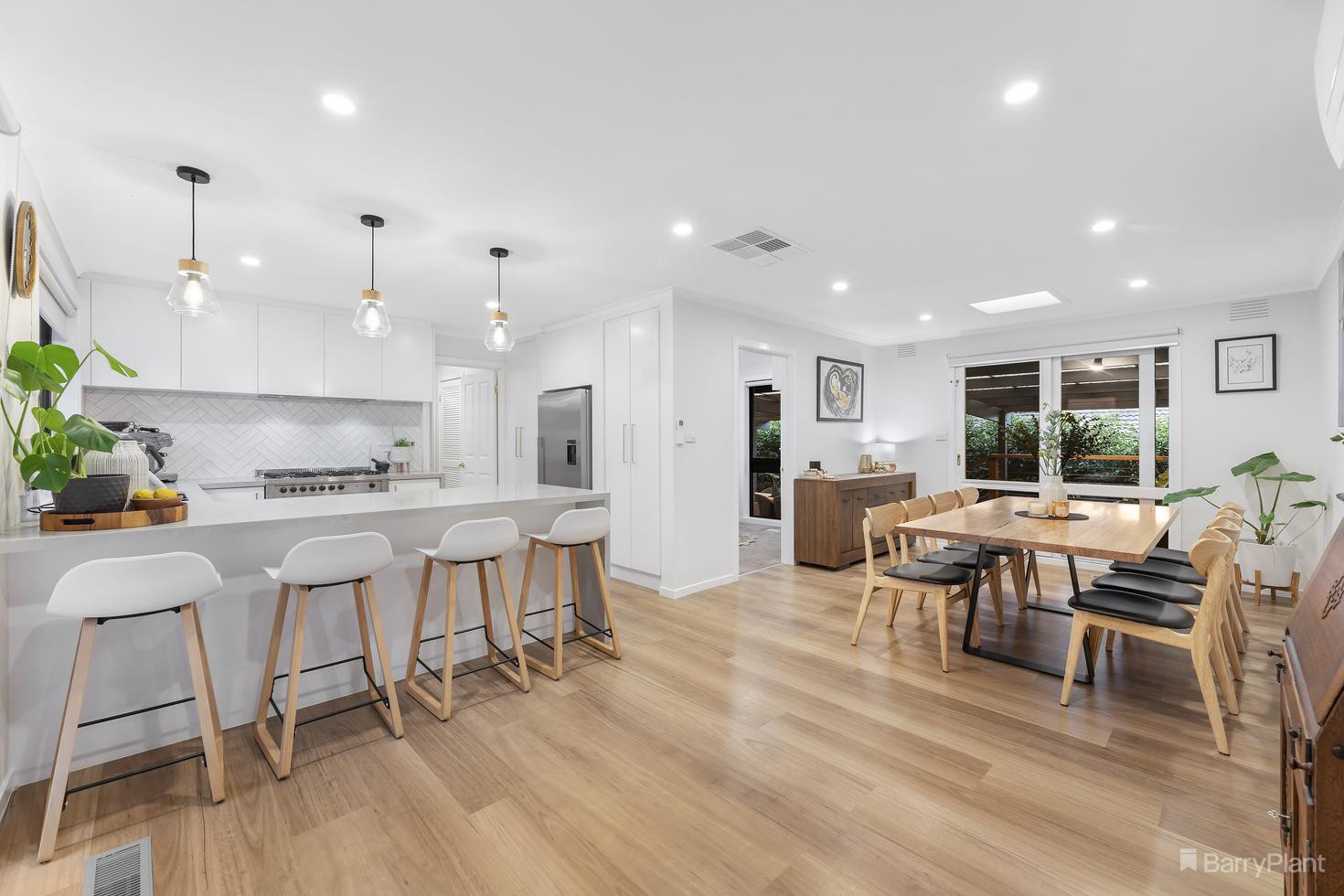12 Tamboon Drive, Greensborough, VIC 3088, Greensborough - Thumbnail 4
