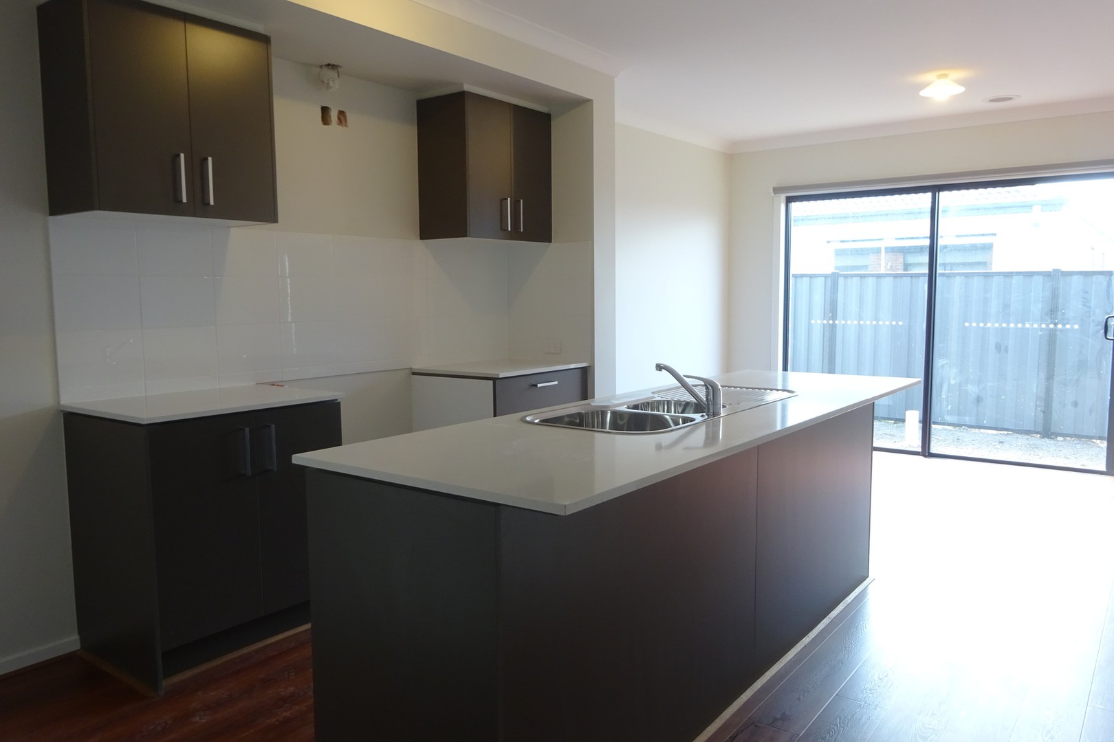 12 Tarrion Rise, Craigieburn, VIC 3064 - Thumbnail 1 - 22/04/2025