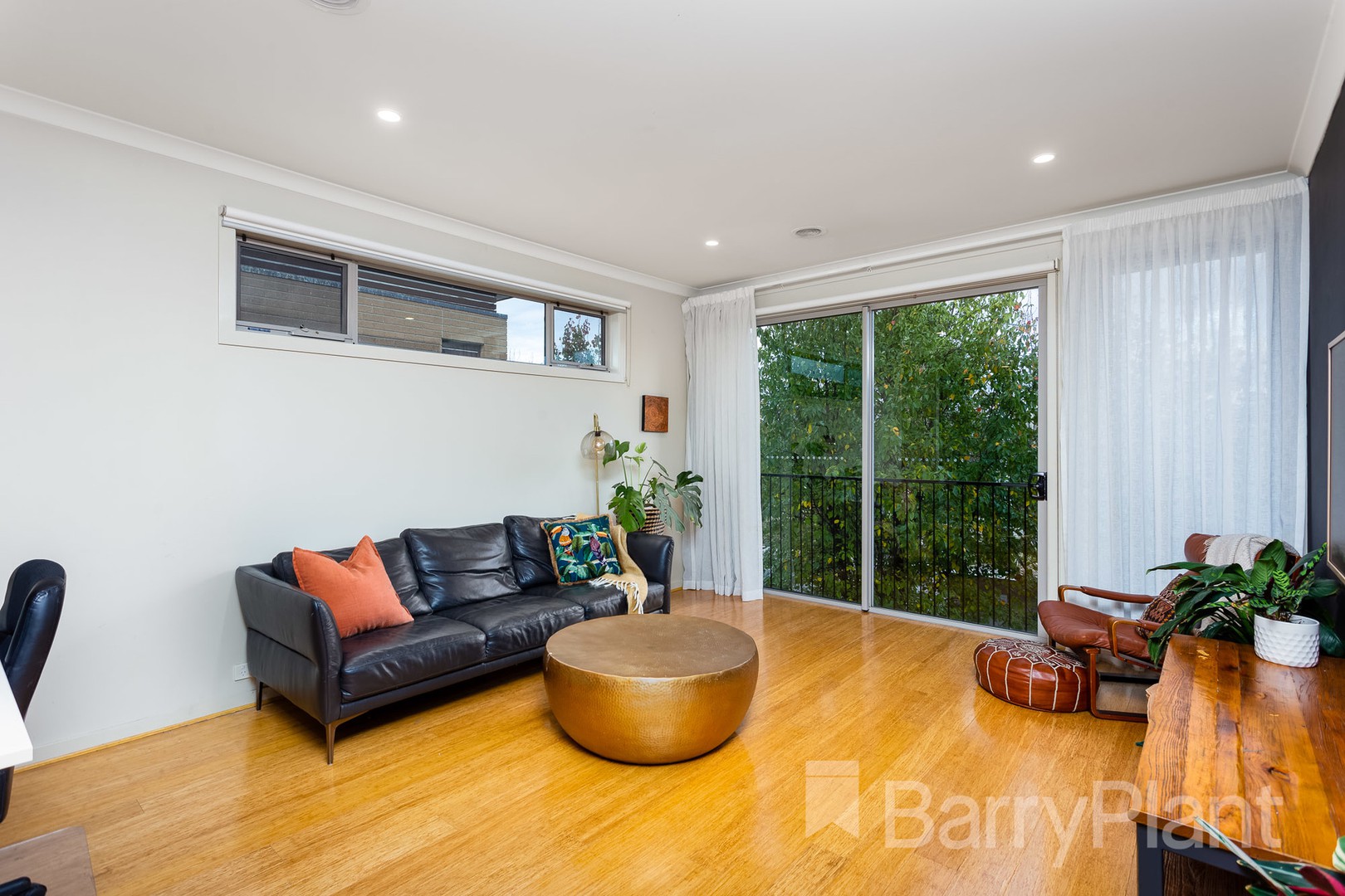 12 Tattersalls Lane, Point Cook, VIC 3030, Point Cook - Thumbnail 3