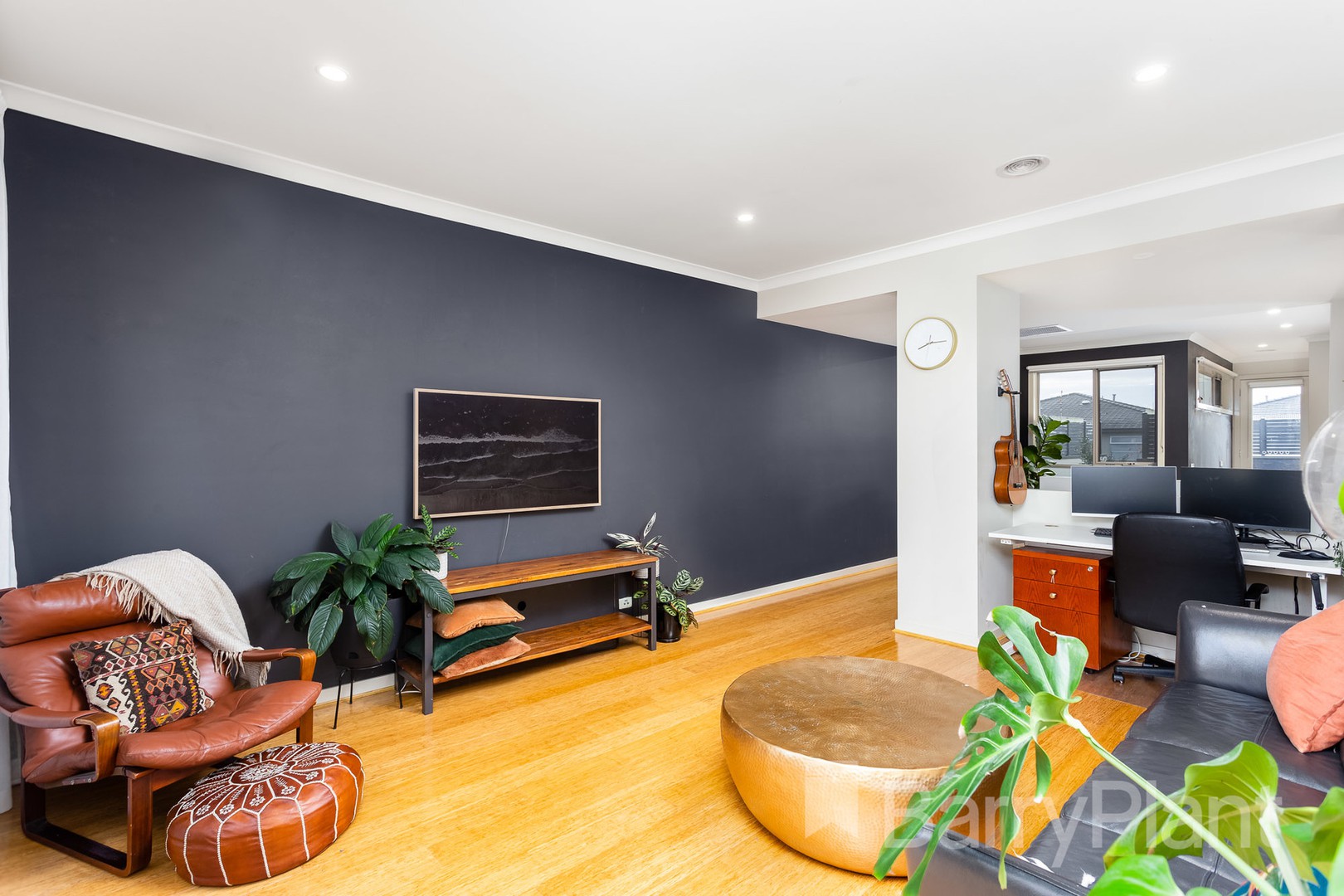 12 Tattersalls Lane, Point Cook, VIC 3030, Point Cook - Thumbnail 3