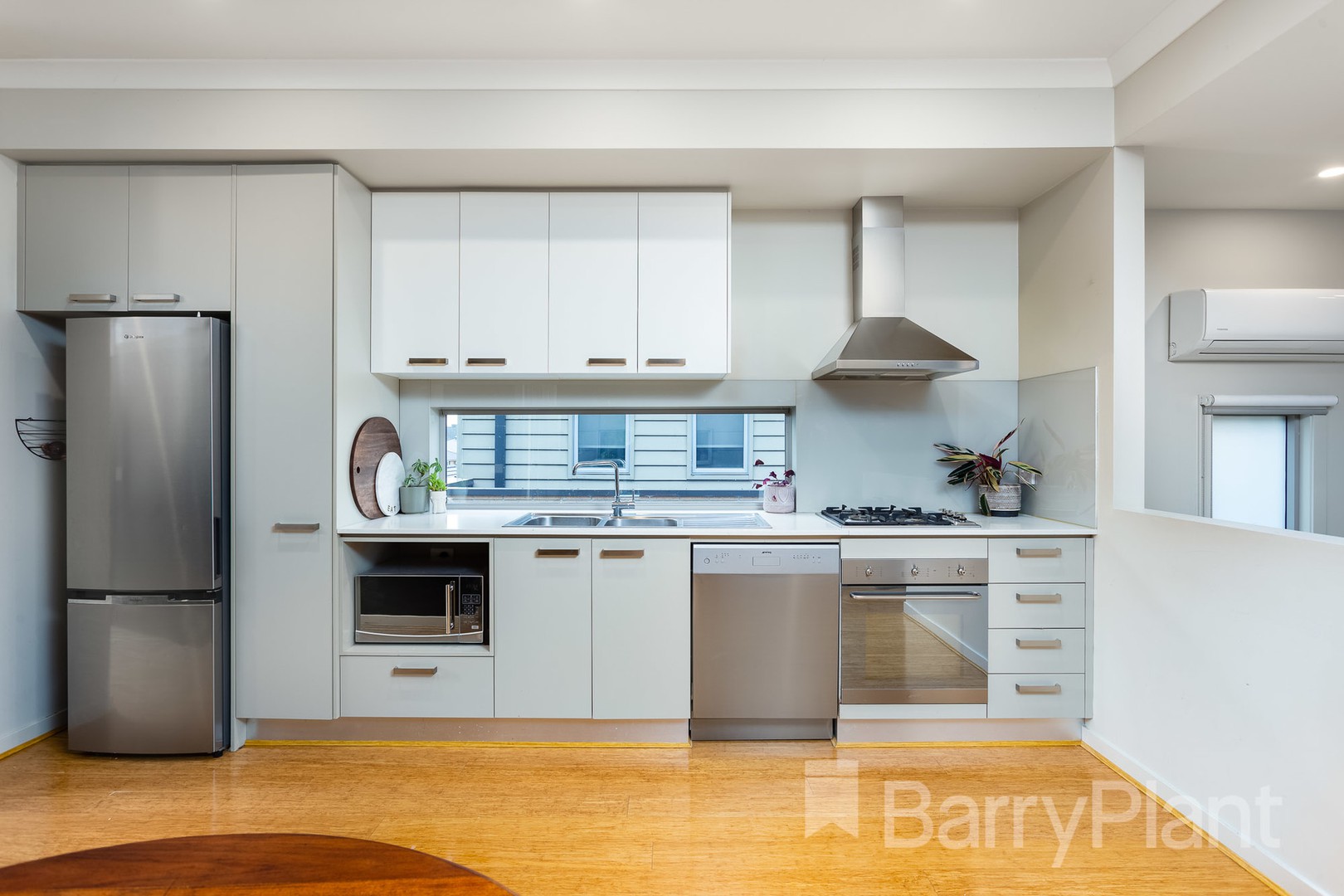 12 Tattersalls Lane, Point Cook, VIC 3030, Point Cook - Thumbnail 7