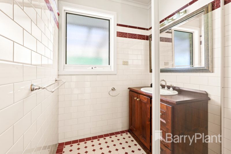 12 Teak Avenue, Ringwood East, VIC 3135, Ringwood East - Thumbnail 4