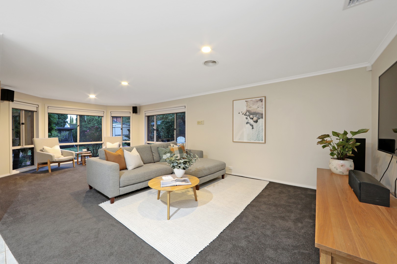 12 Teofilo Drive, Lysterfield, VIC 3156, Lysterfield - Thumbnail 6