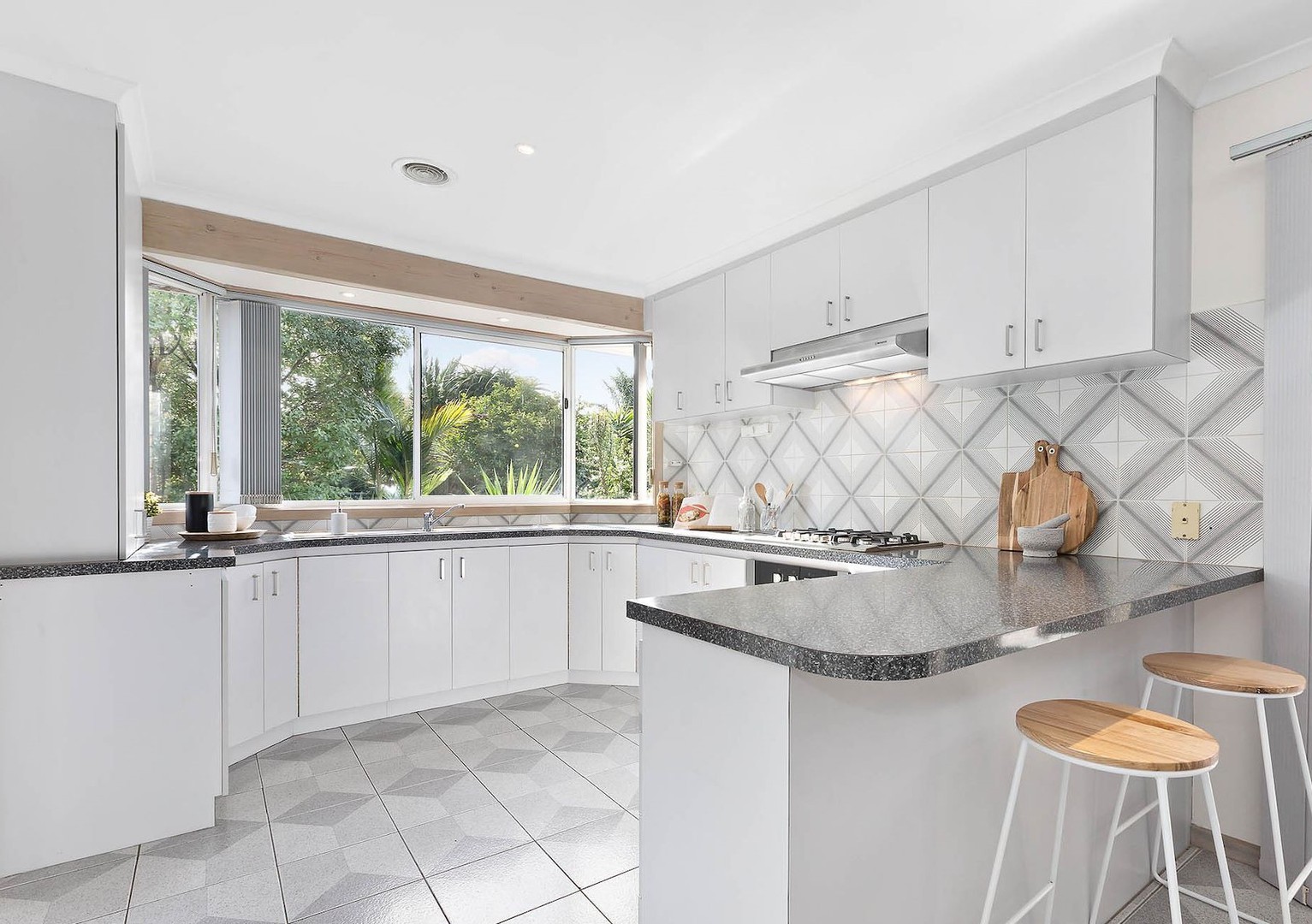 12 Thames Boulevard, Werribee, VIC 3030, Werribee - Thumbnail 6