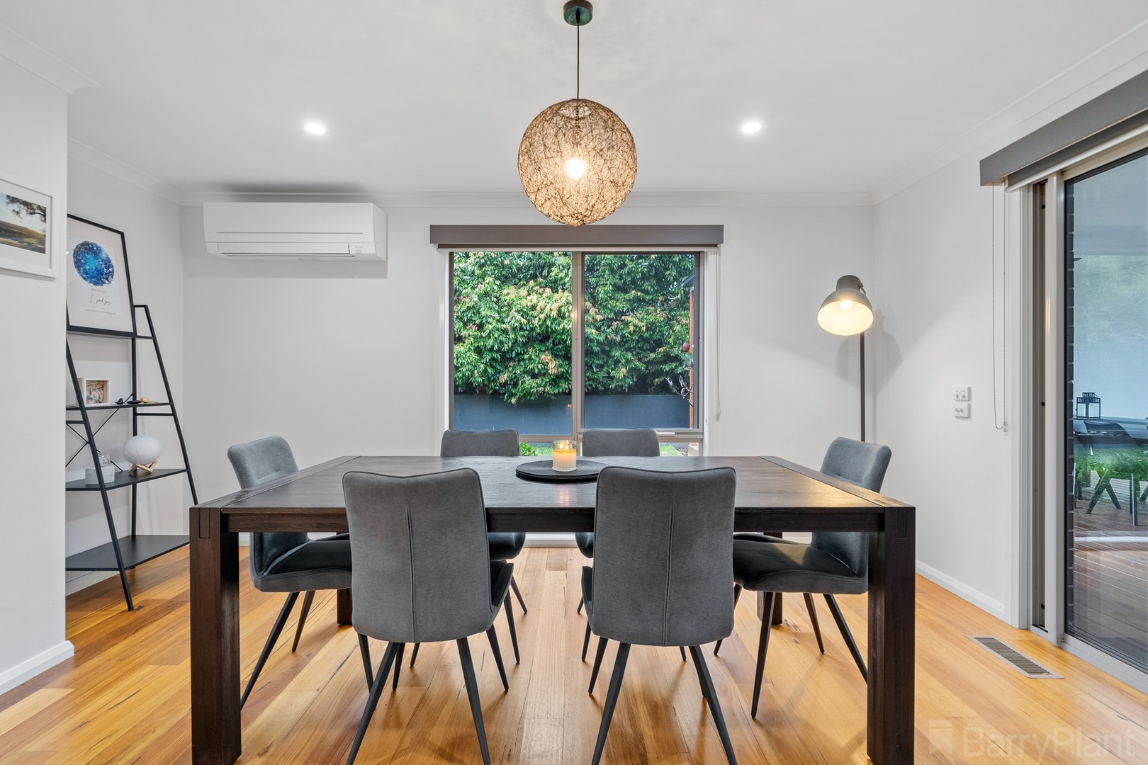12 Tiverton Circuit, Mooroolbark, VIC 3138, Mooroolbark - Thumbnail 7
