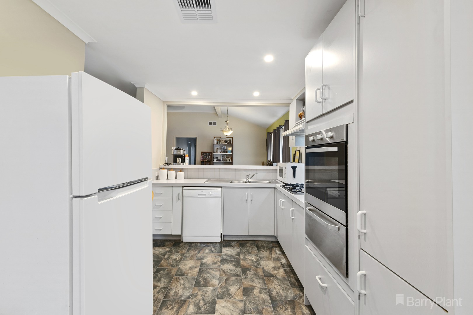 12 Tokol Court, Kurunjang, VIC 3337, Kurunjang - Thumbnail 4