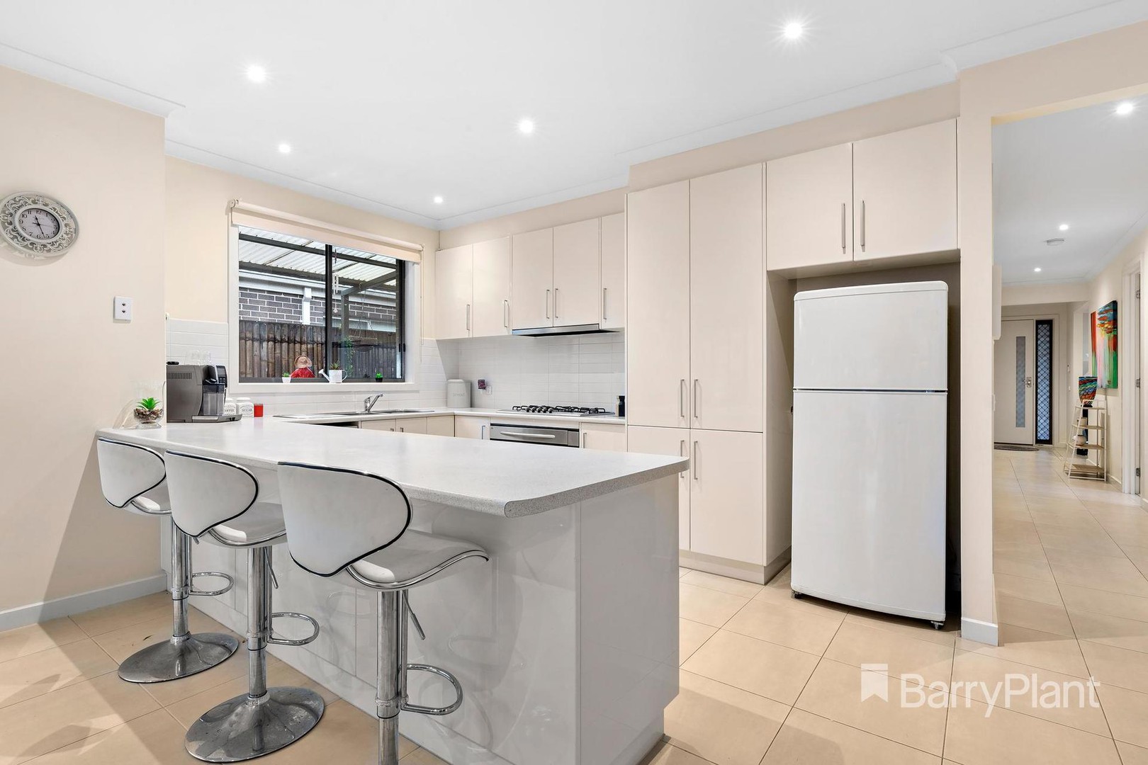 12 Torresdale Road, South Morang, VIC 3752, South Morang - Thumbnail 3