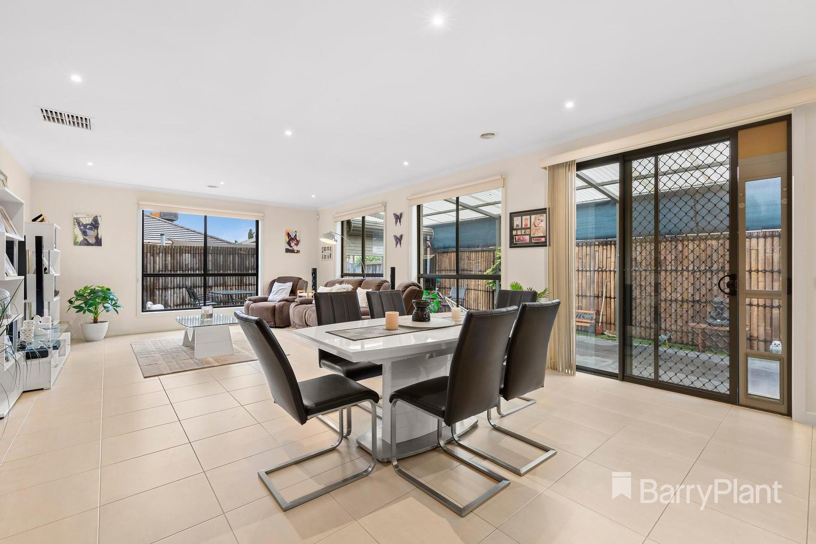 12 Torresdale Road, South Morang, VIC 3752, South Morang - Thumbnail 4