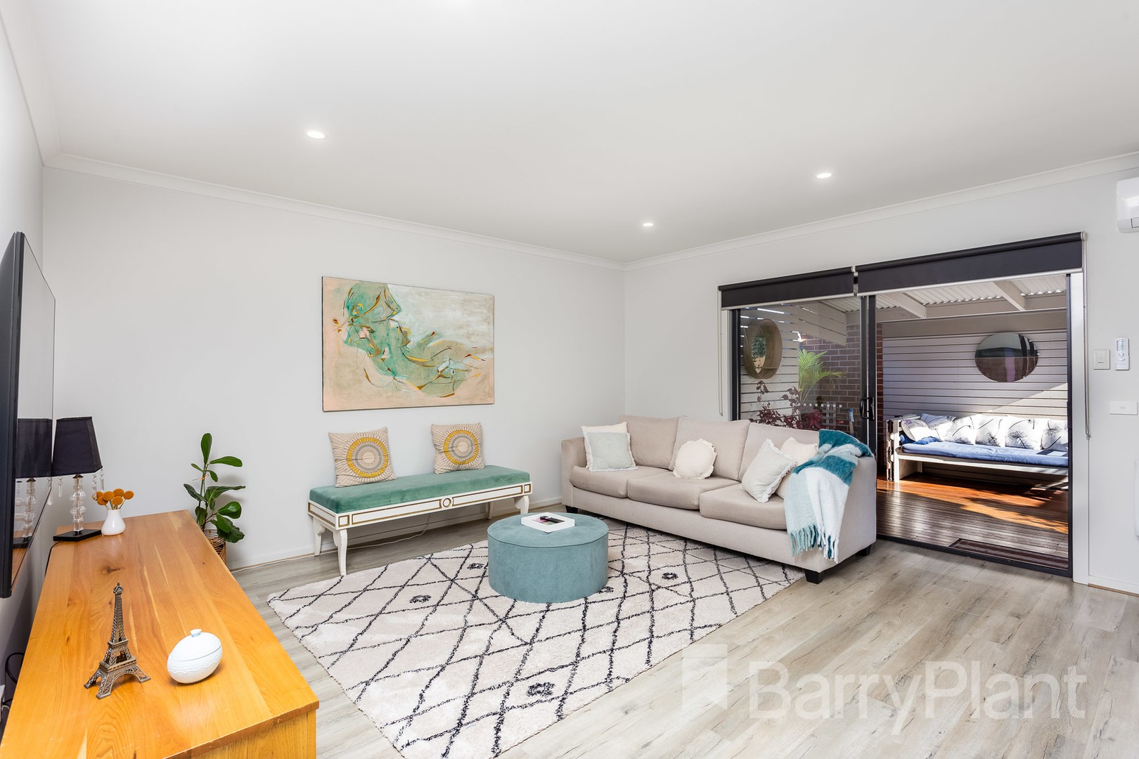 12 Trove Way, Tarneit, VIC 3029, Tarneit - Thumbnail 3