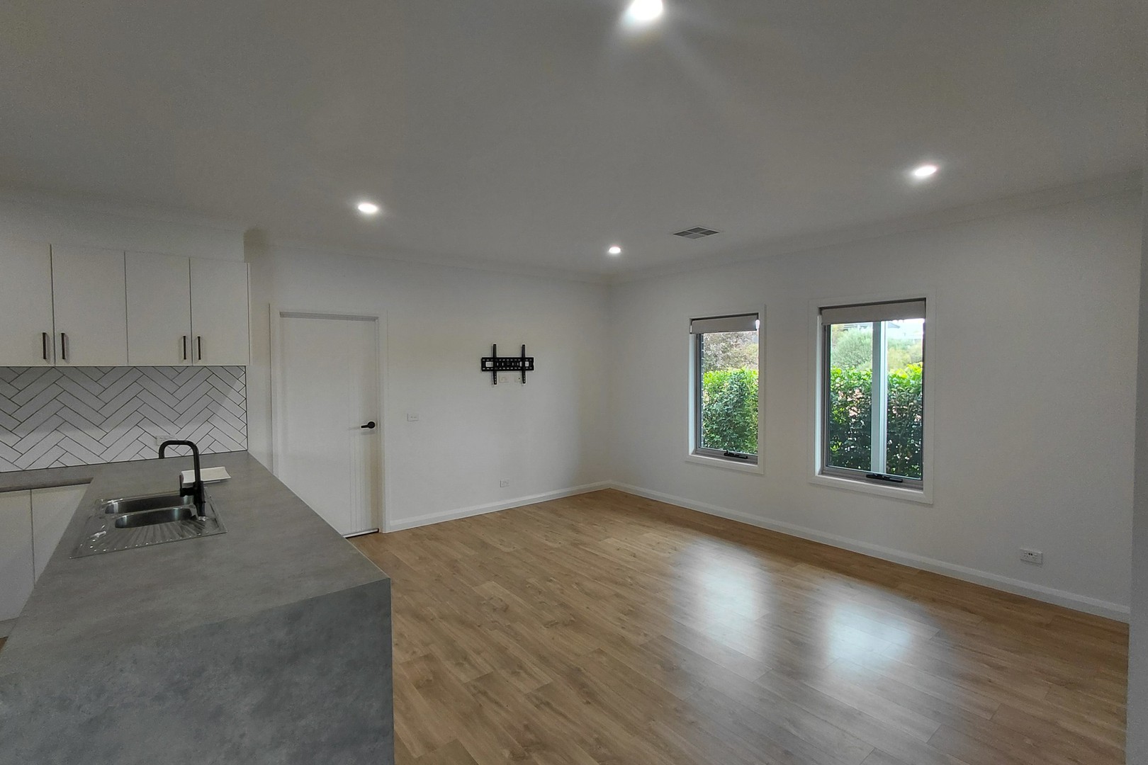 12 Verdi Boulevard, Irymple, VIC 3498 - Thumbnail 2 - 02/04/2026