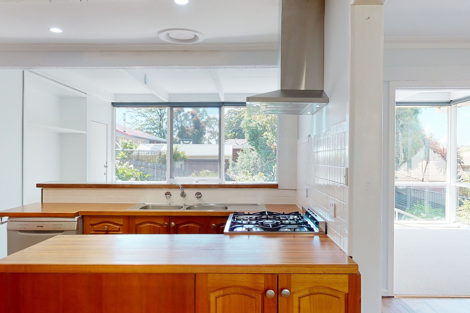12 Victoria StreetGreensborough, VIC 3088  - Leased, Greensborough - Thumbnail 2