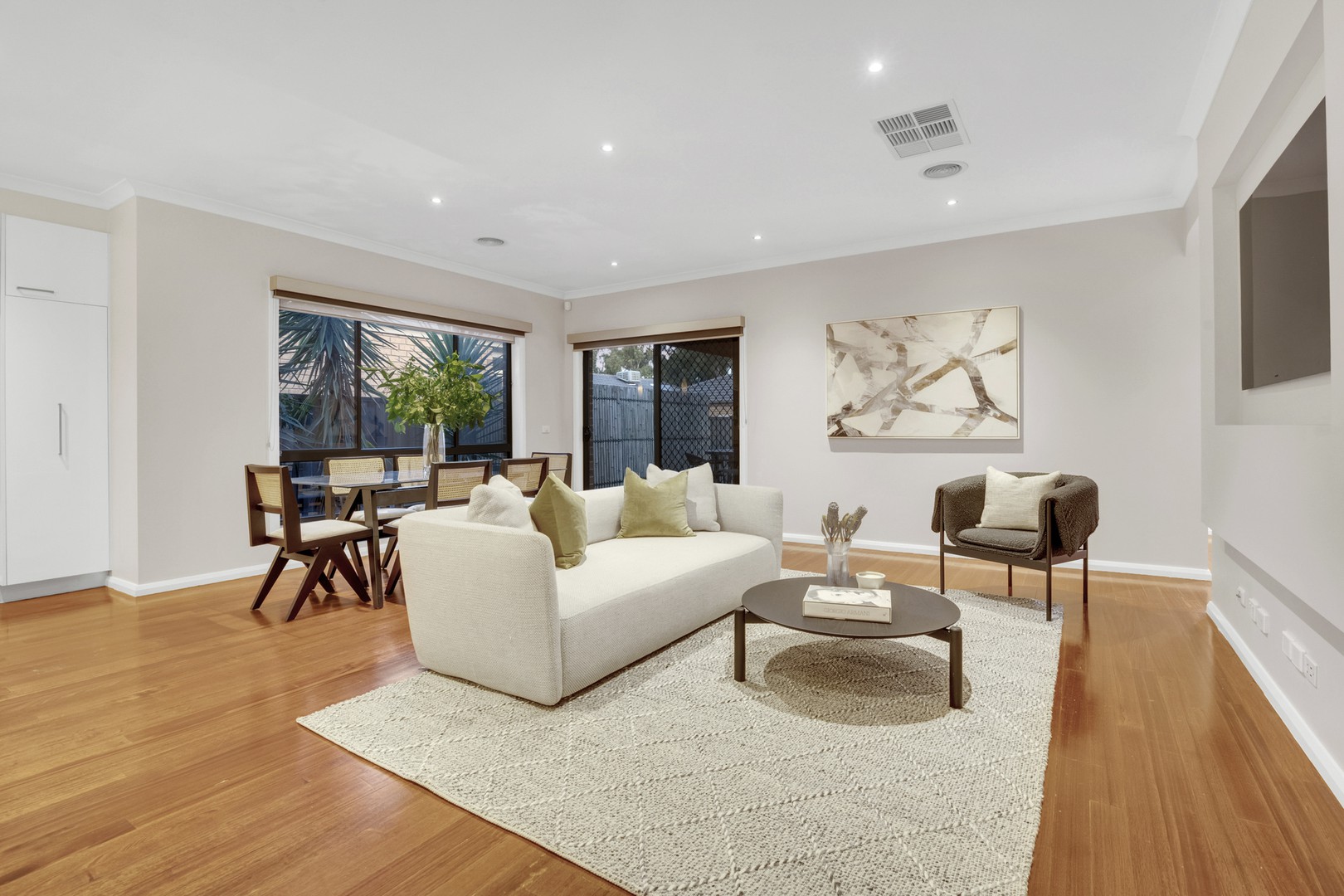 12 Viewside Crescent, Craigieburn, VIC 3064, Craigieburn - Thumbnail 7