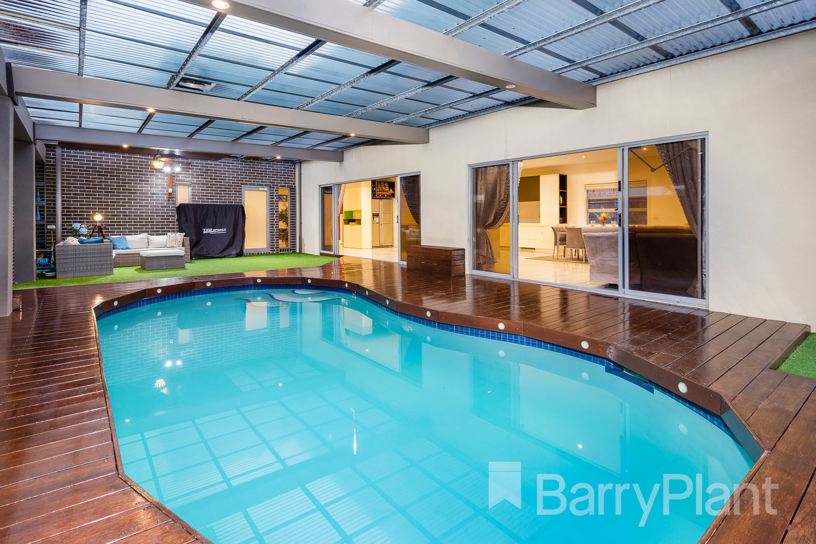 12 Violet Way, Point Cook, VIC 3030, Point Cook - Thumbnail 2
