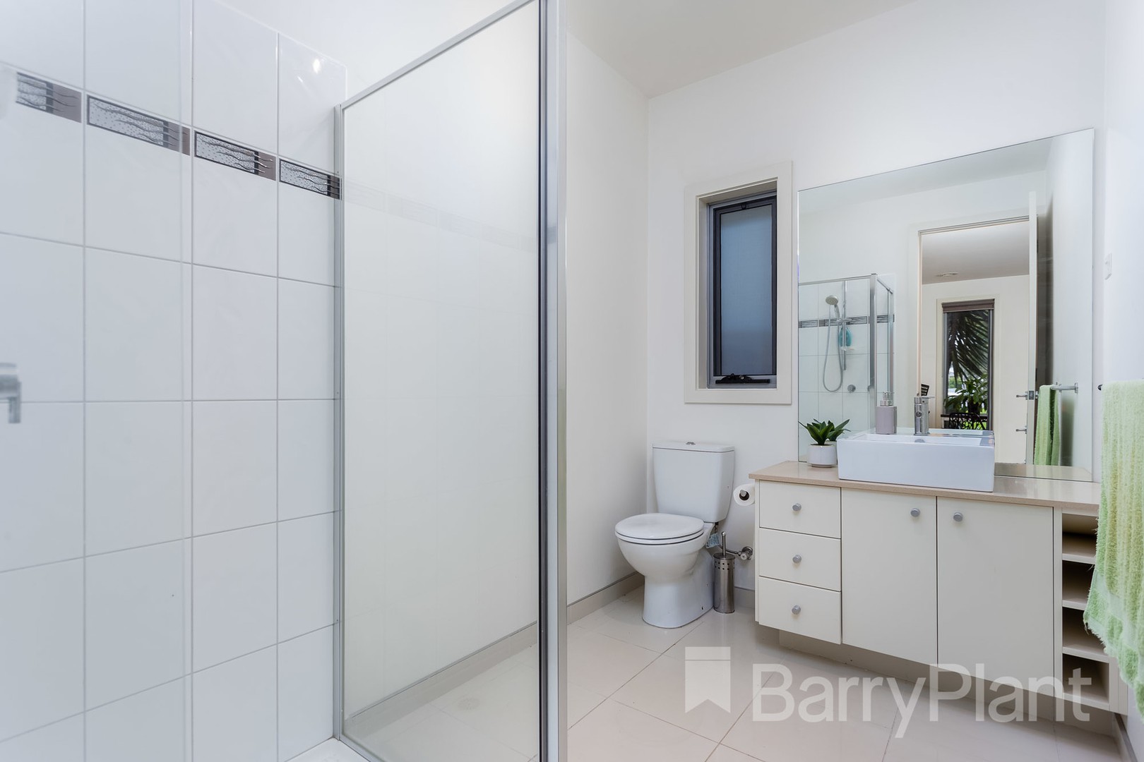 12 Violet Way, Point Cook, VIC 3030, Point Cook - Thumbnail 6