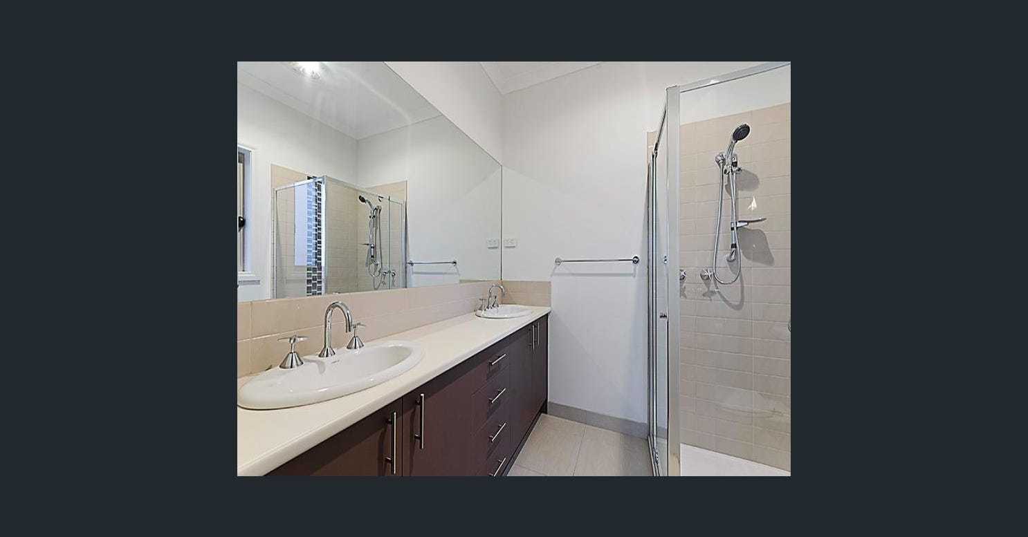 12 Viridian Drive, Hillside, VIC 3037, Hillside - Thumbnail 3