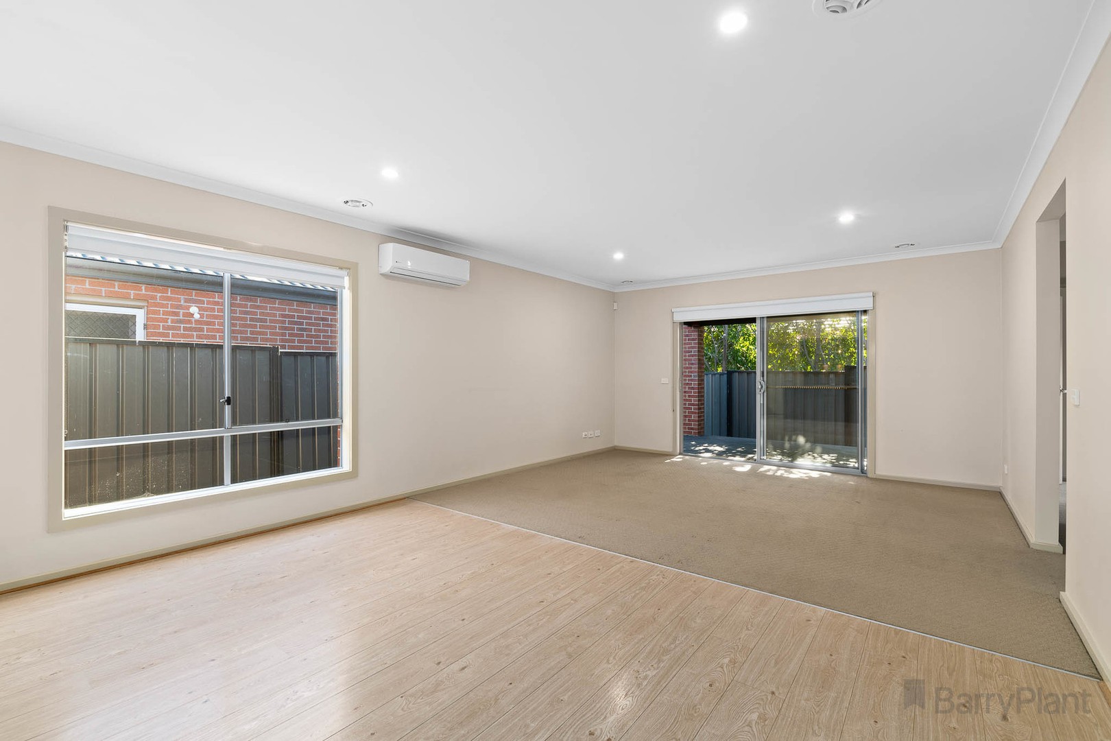 12 Waler Circuit, Clyde North, VIC 3978, Clyde North - Thumbnail 4