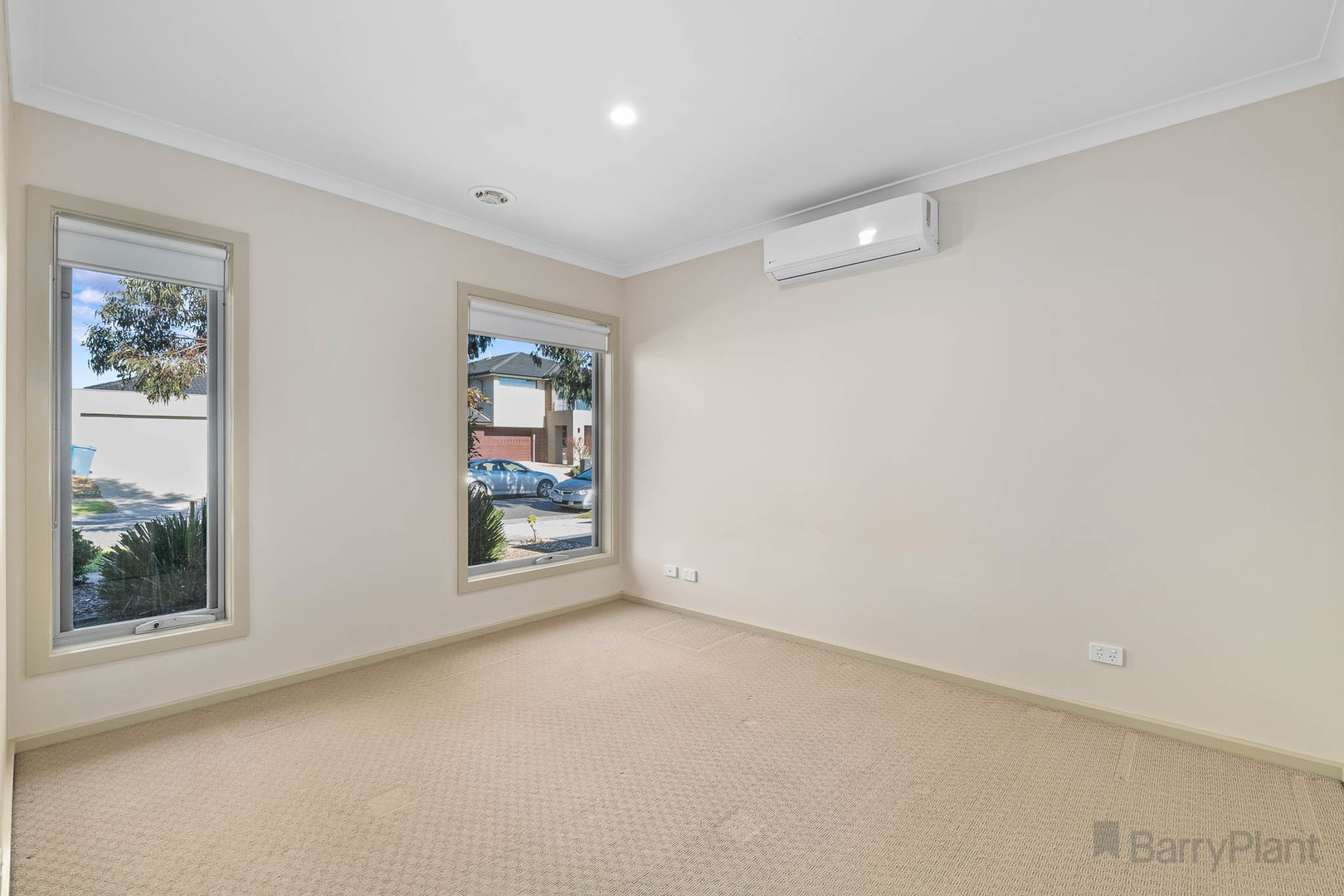 12 Waler Circuit, Clyde North, VIC 3978, Clyde North - Thumbnail 6