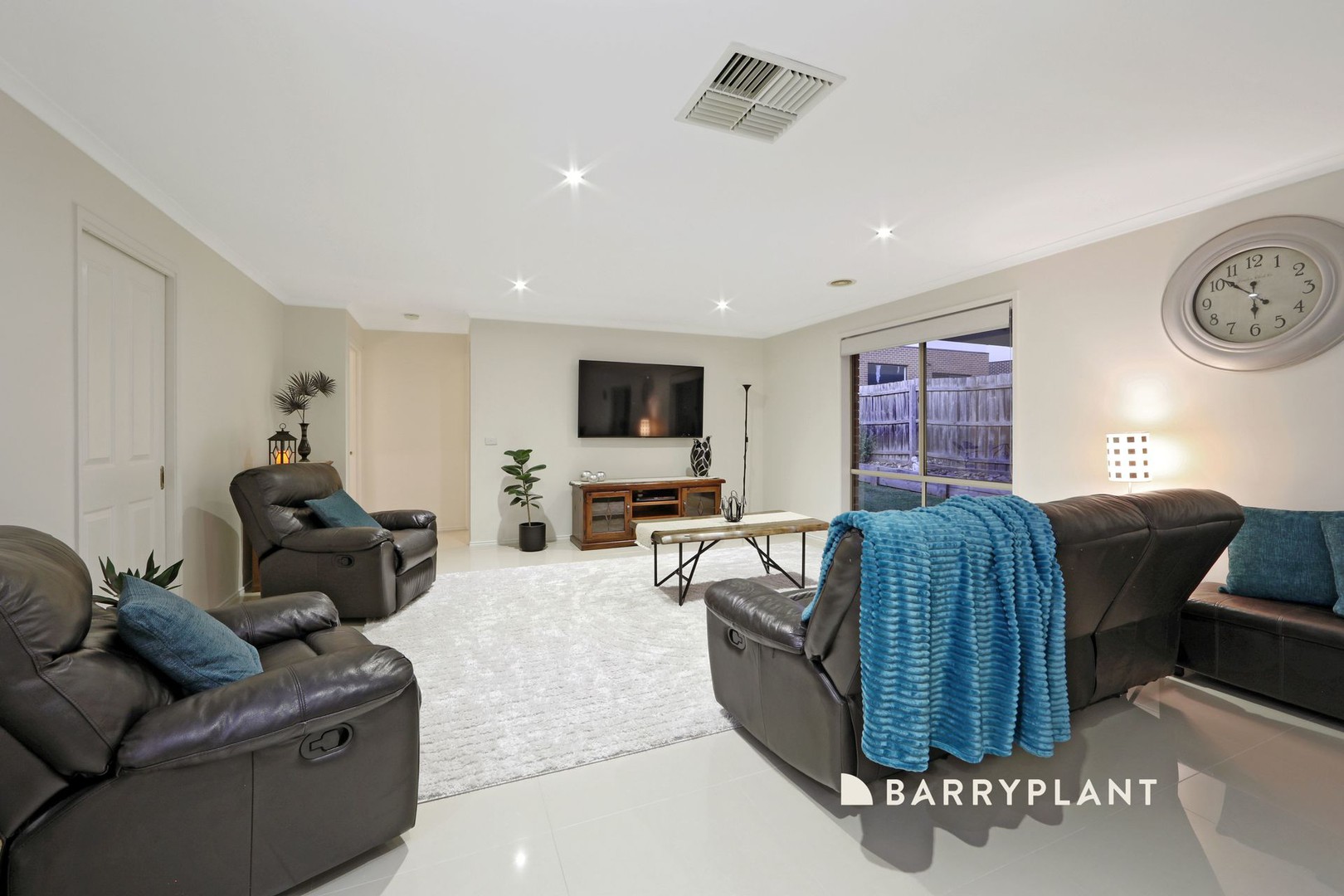 12 Wallingford Place, Rowville, VIC 3178, Rowville - Thumbnail 5