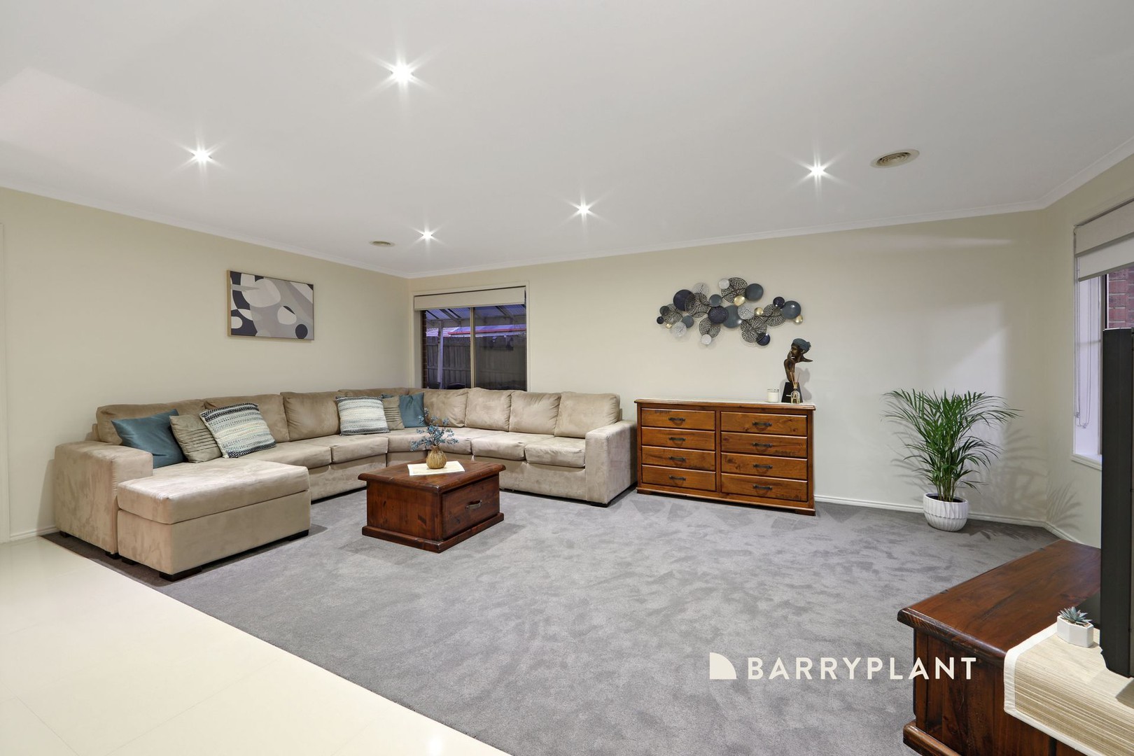 12 Wallingford Place, Rowville, VIC 3178, Rowville - Thumbnail 7