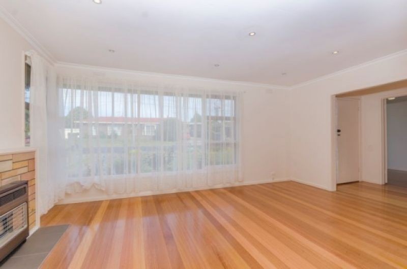 12 Walpole Av, Belmont, VIC 3216 - Thumbnail 1 - 14/04/2026
