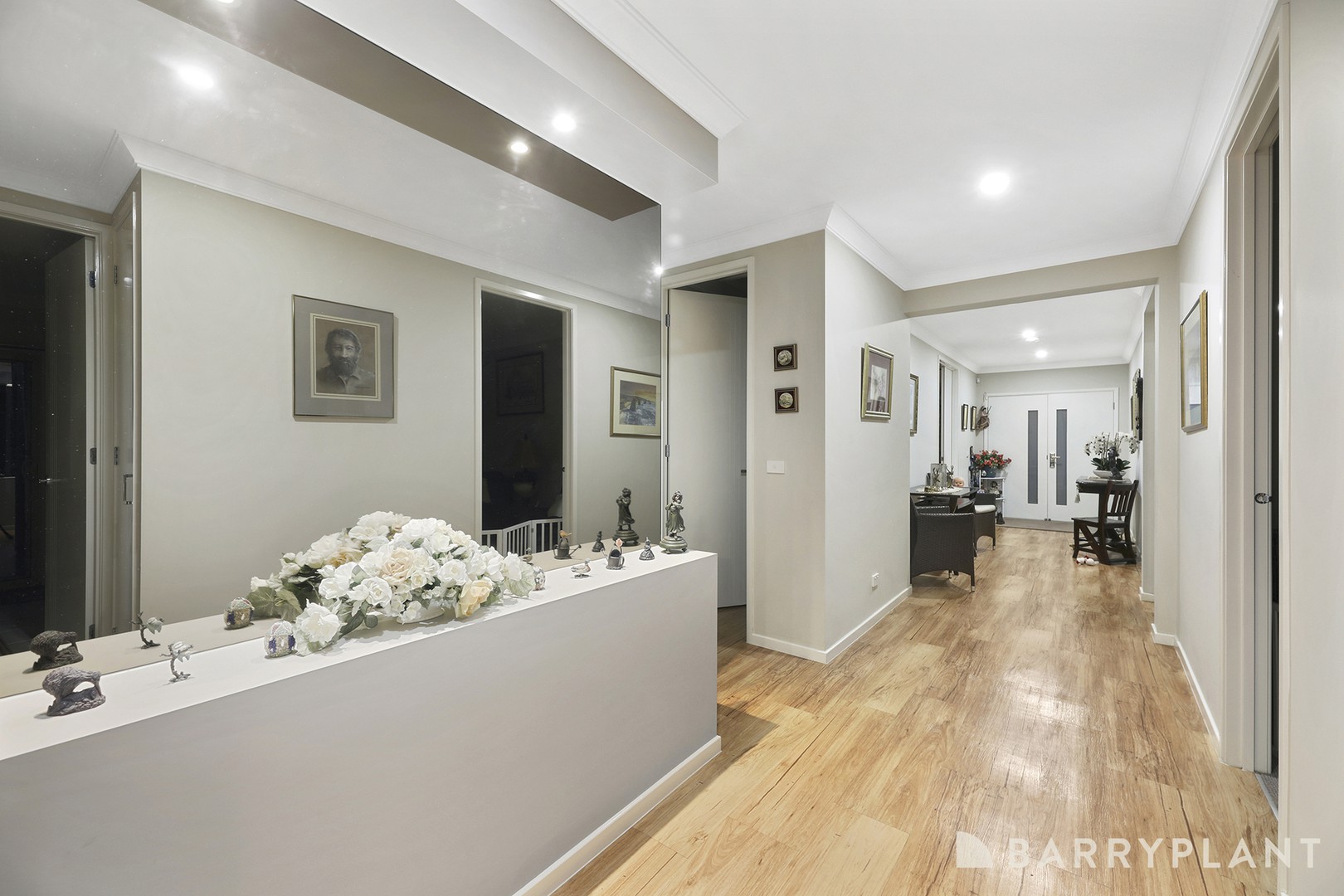 12 Warwick Way, Drouin, VIC 3818, Drouin - Thumbnail 2