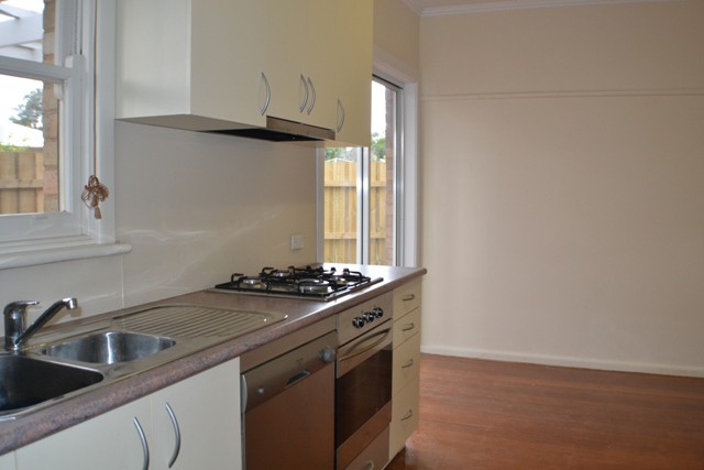 12 West Court, Airport West, VIC 3042, Airport West - Thumbnail 4